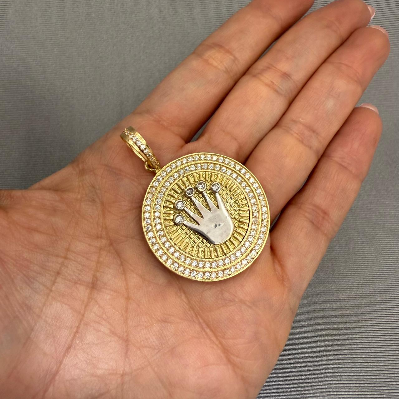 Dije redondo corona rx casting Oro amarillo 18k 11,2 Gr / 4,0 Cm