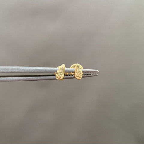 Topos mini ala Oro amarillo 18k 0,5 Gr / 3,25 mm