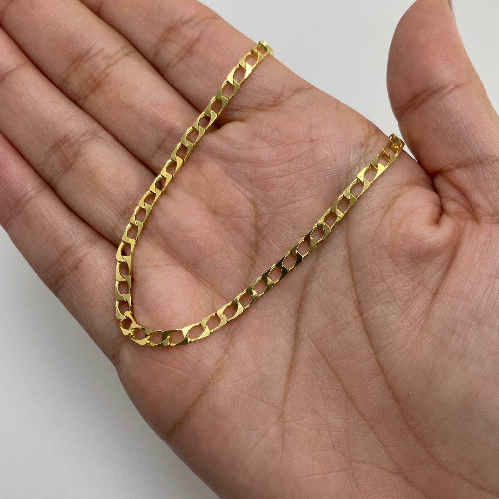 Pulso It panzer Oro amarillo 18k +1 / 5,1 Gr / 3,15 mm / 19 Cm