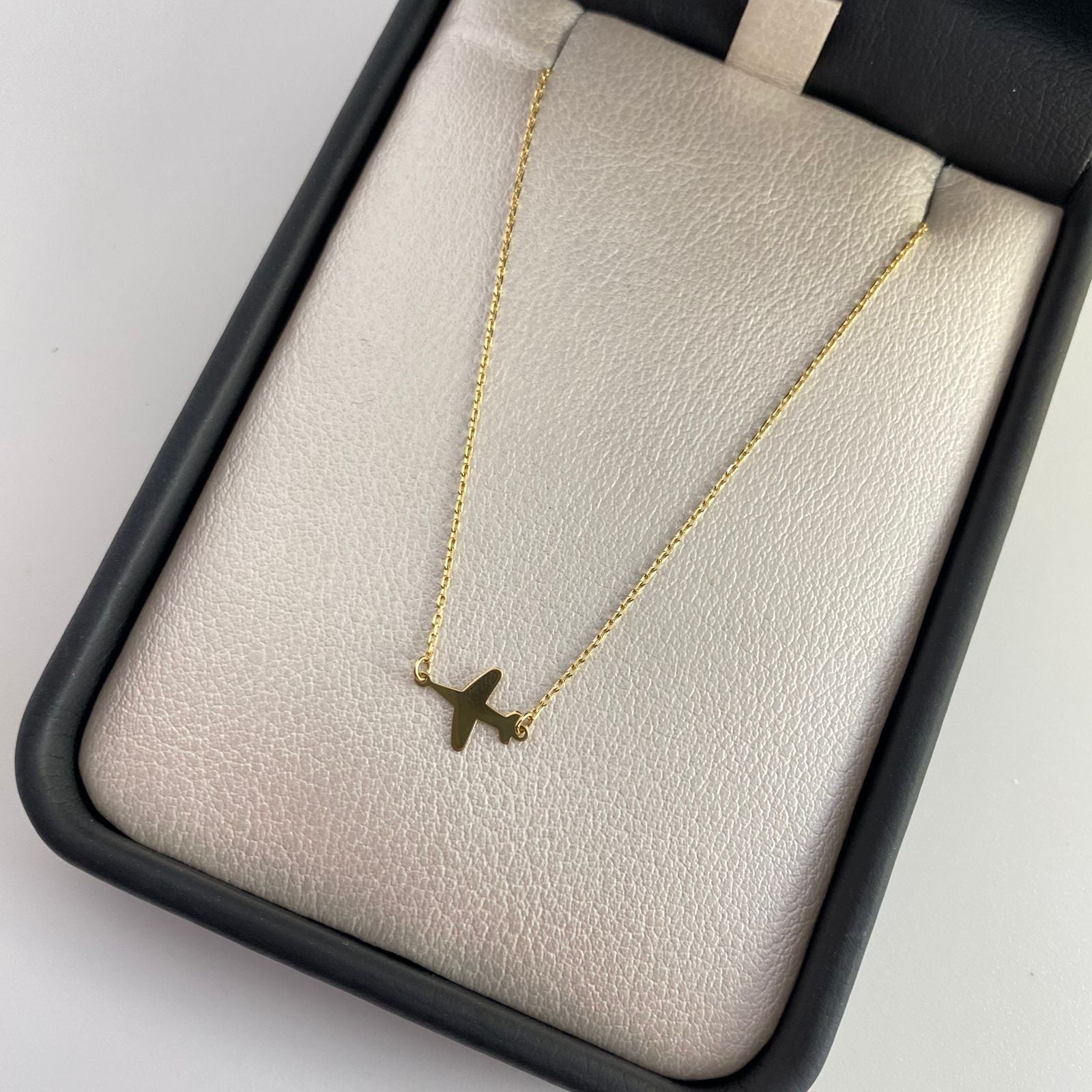 Pulso It aro seguido avion liso Oro amarillo 18k +3 / 0,8 Gr / 17,5 Cm