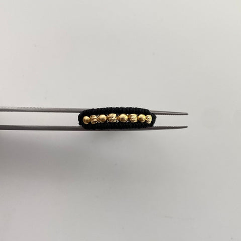 Anillo tejido balines lisos y diamantados #3 / Talla graduable 6-13 / Oro amarillo 18k / 0,4 Gr