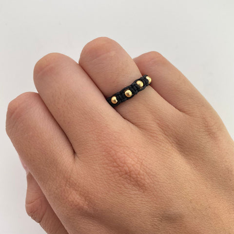 Anillo tejido balines lisos #3 / Talla graduable 4-10 / Oro amarillo 18k / 0,25 Gr