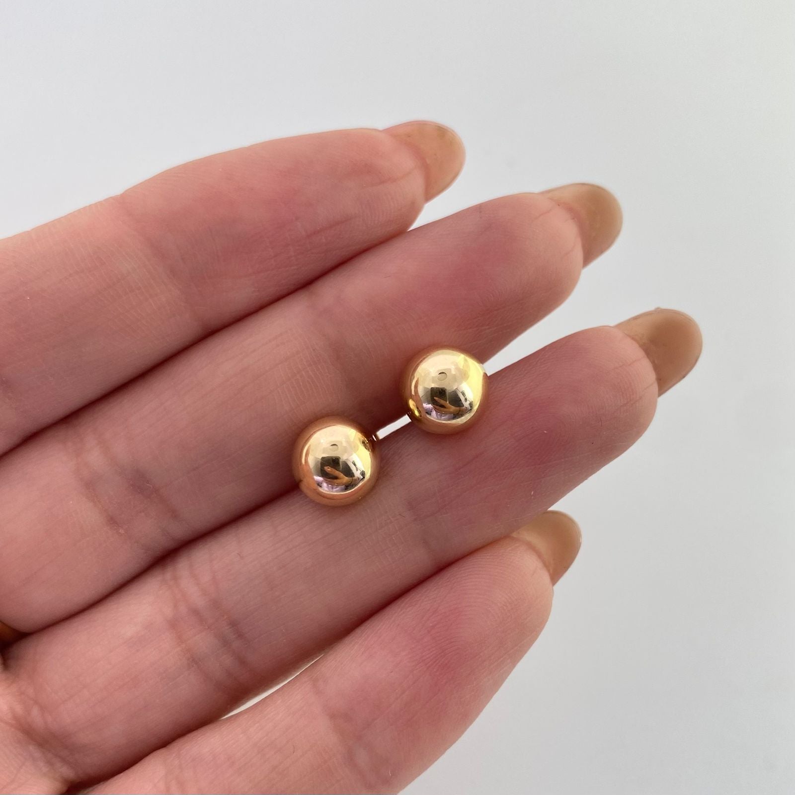 Topos bola lisa Oro amarillo 18k 0,95 Gr / 8,0 mm