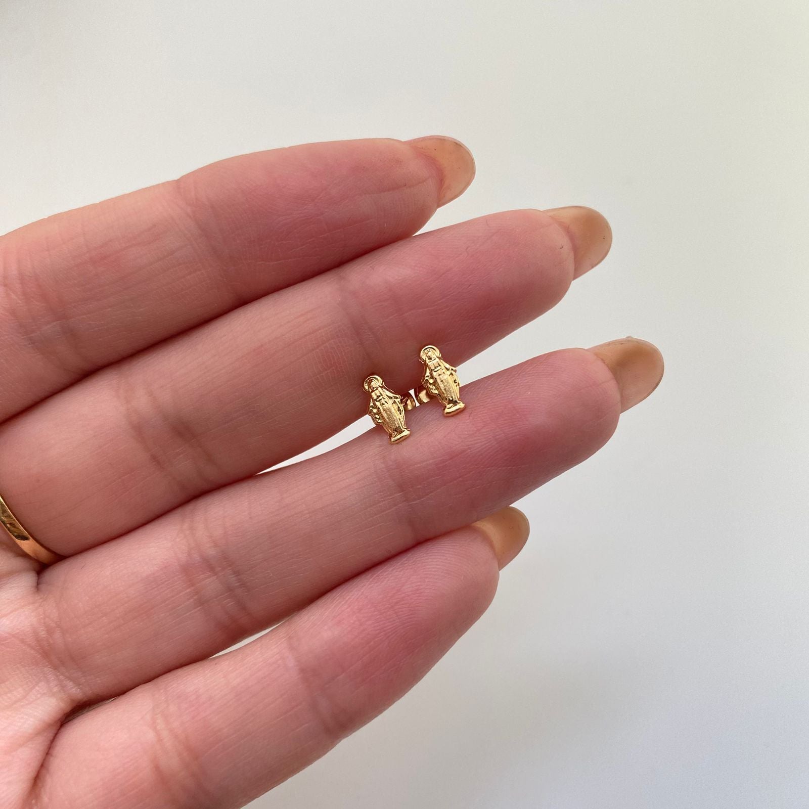 Topos virgen maria auxiliadora Oro amarillo 18k 0,55 Gr / 4,0 mm