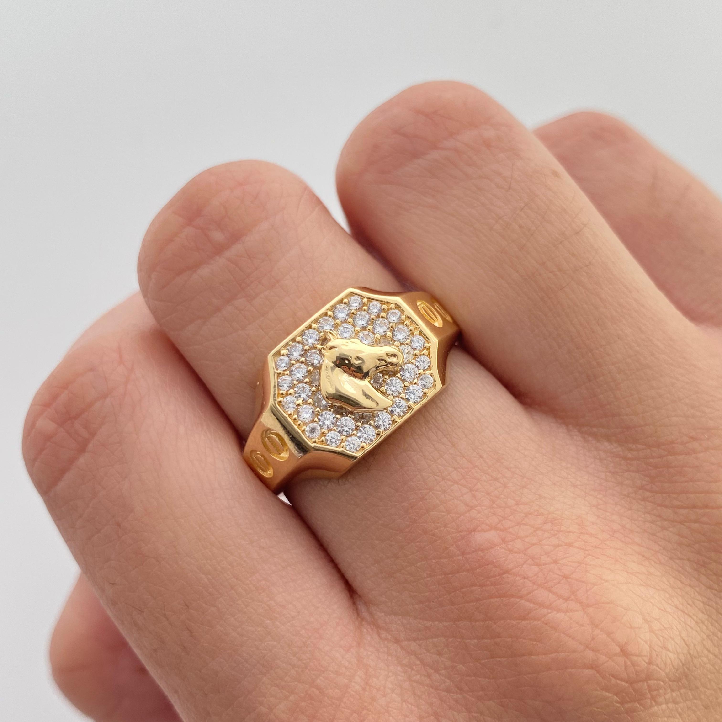 Anillo octagono casting caballo central  Oro amarillo 18k / Talla 11 / 6,4 Gr