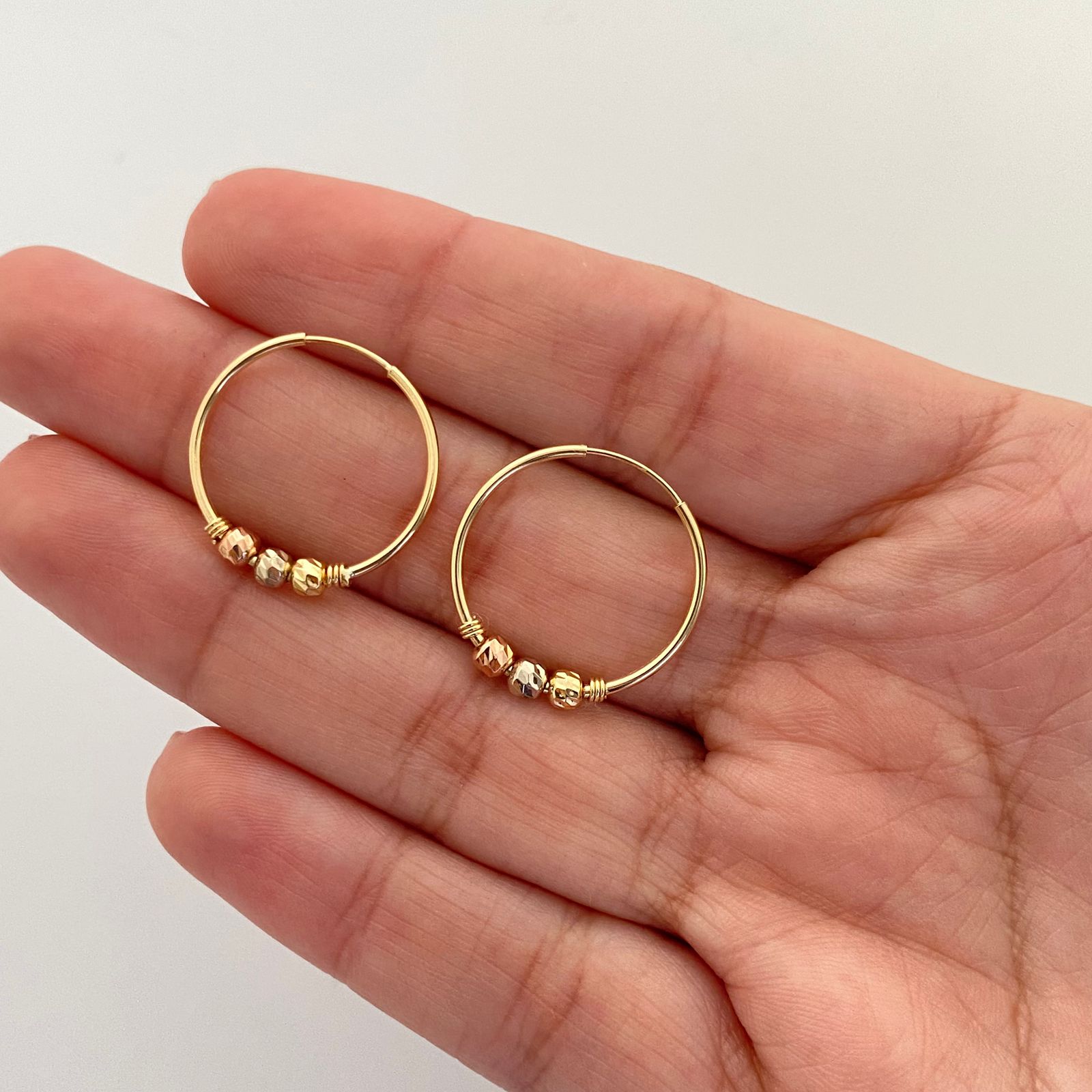 Candonga imperdible balines diamantados Tres oros 18k 1,45 Gr / 2,0 Cm