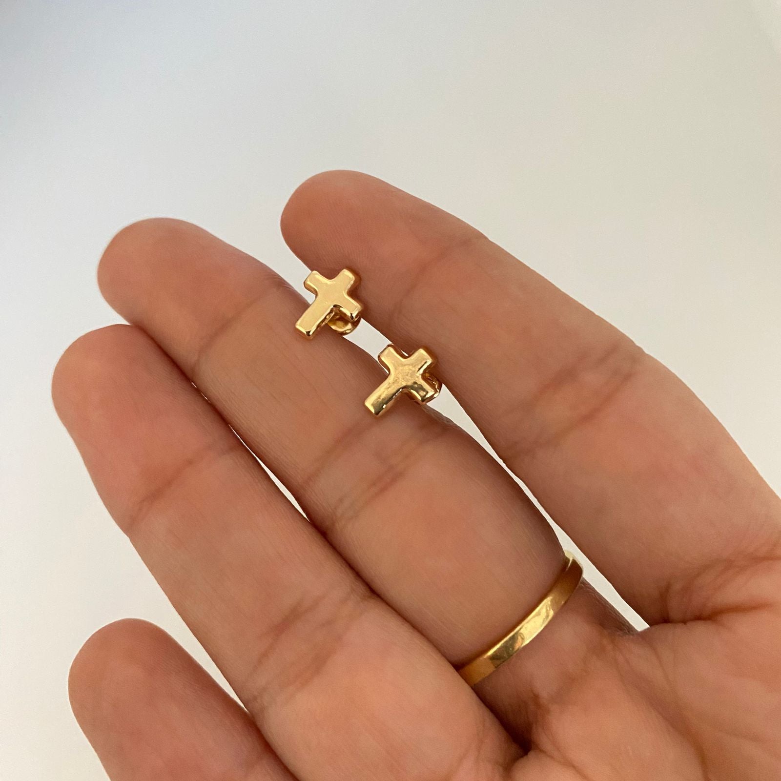 Topos cruz lisa Oro amarillo 18k 0,7 Gr / 7,3 mm