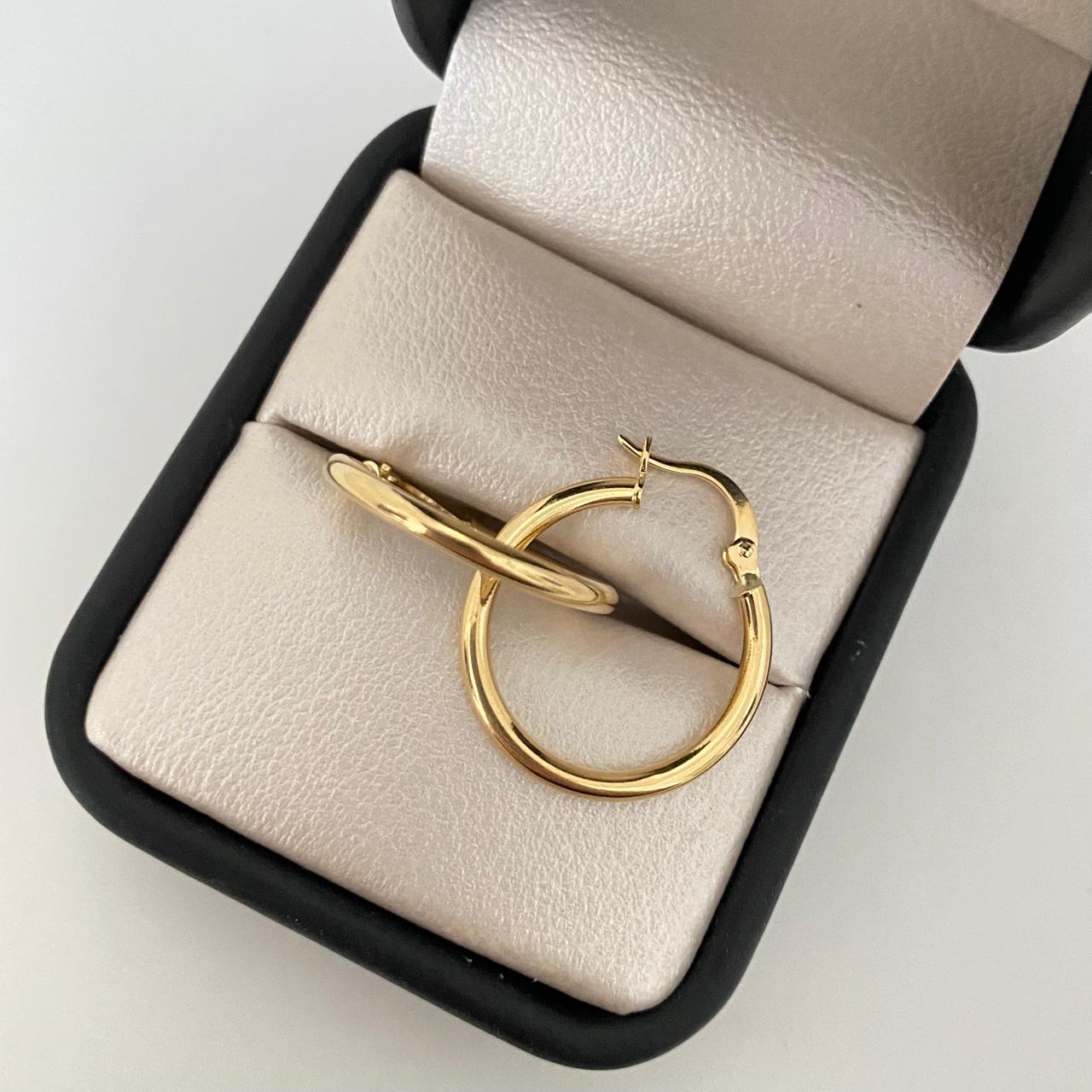 Candonga redonda lisa Oro amarillo 18k 1,55 Gr / 2,5 Cm