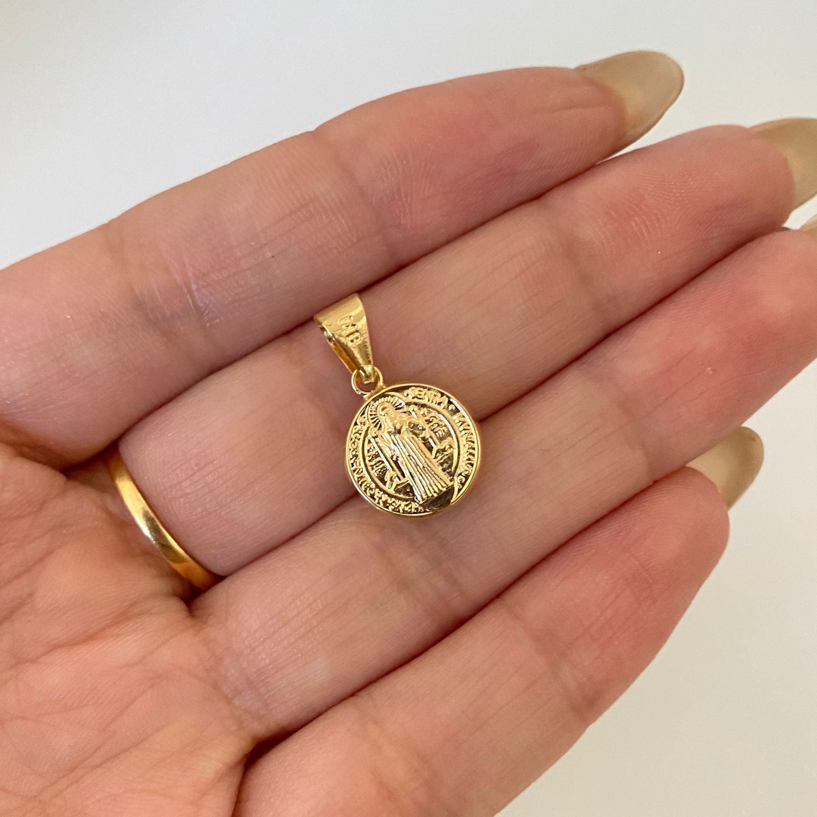 Dije san benito Oro amarillo 18k 0,75 Gr / 2,2 Cm