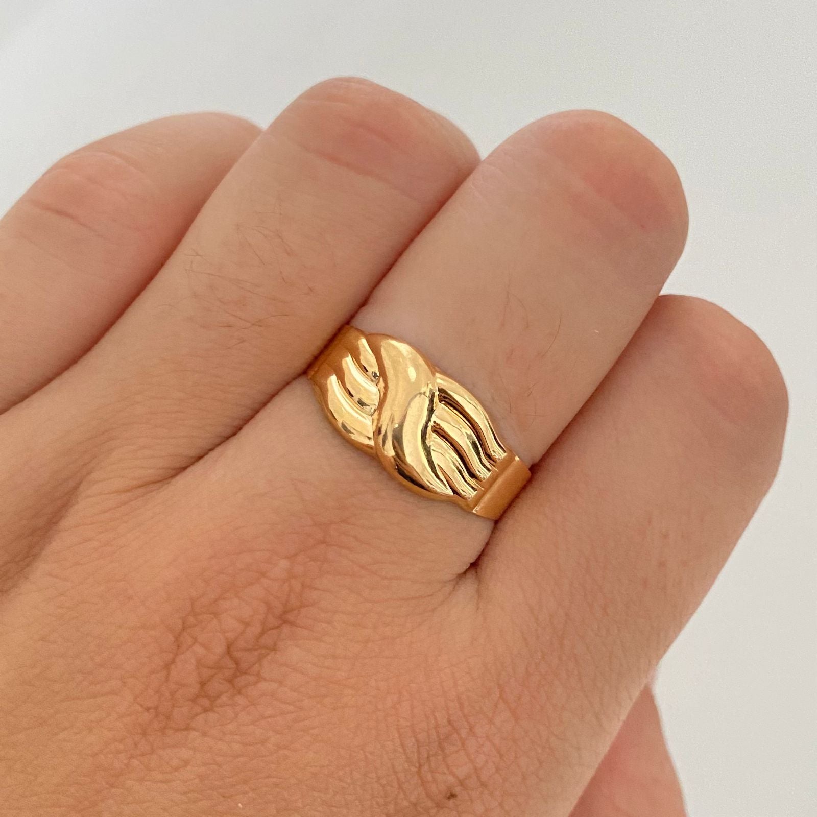 Anillo troquel niveles Oro amarillo 18k / Talla 7 / 1,85 Gr