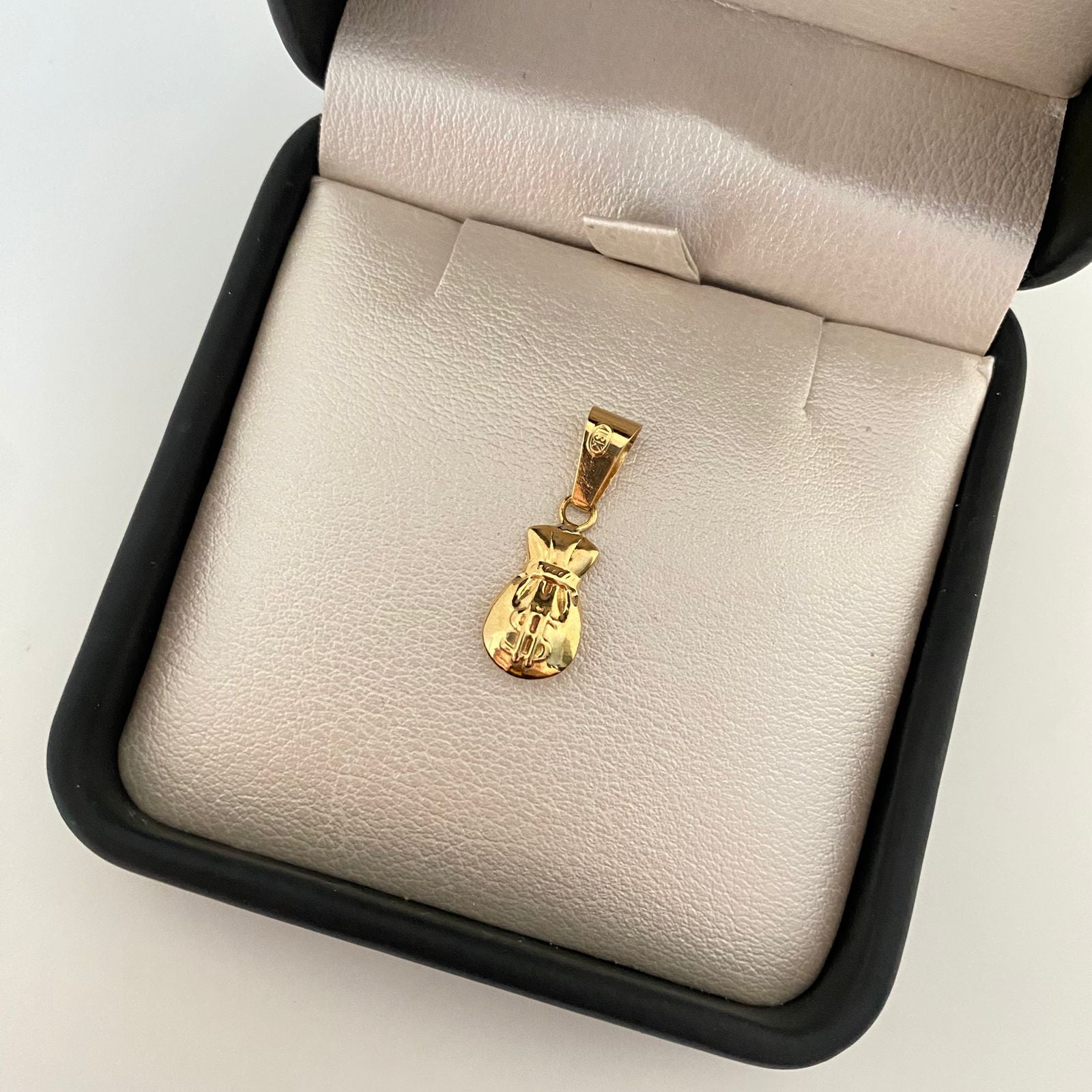 Dije bolsa dinero Oro amarillo 18k 0,8 Gr / 2,3 Cm