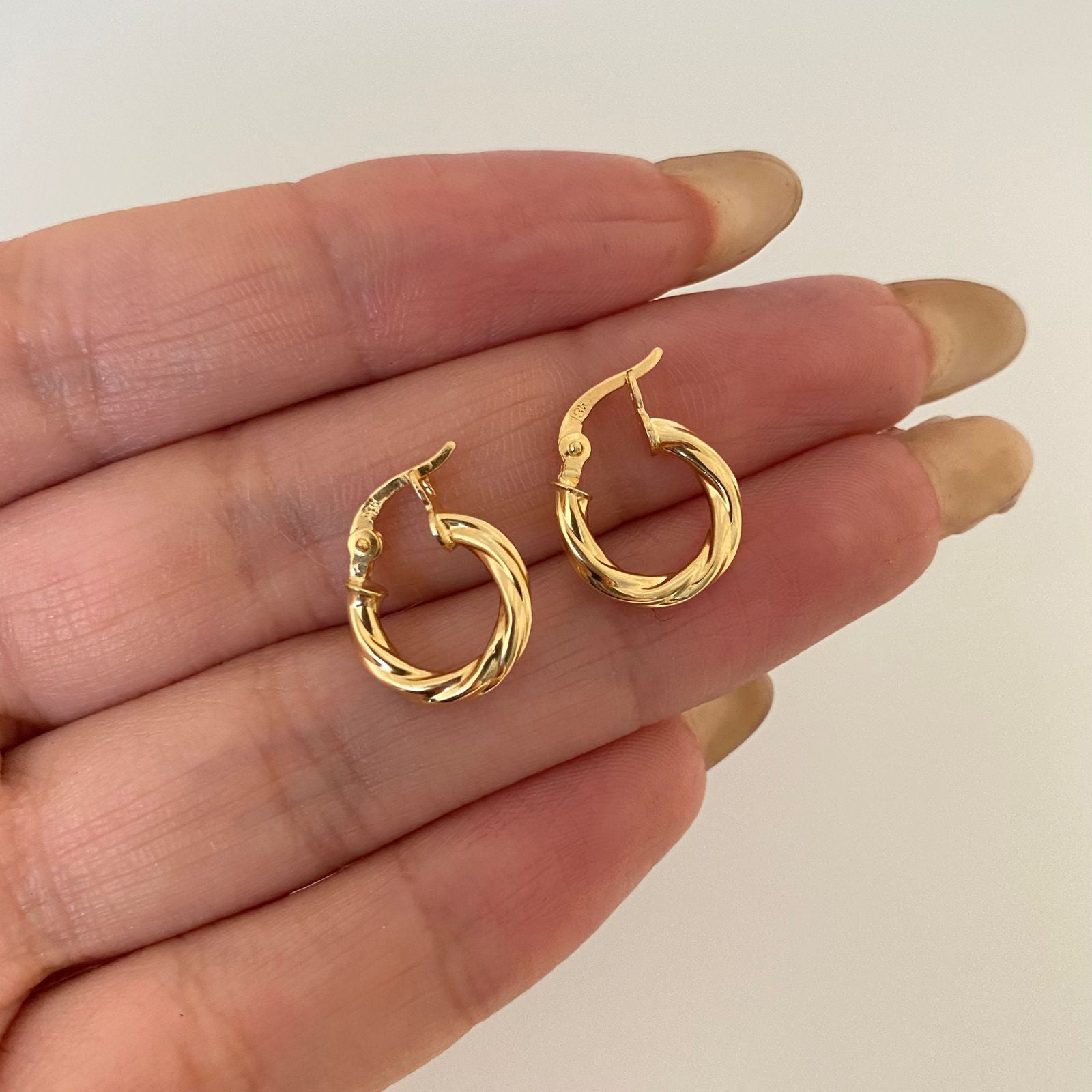 Candonga entorchada Oro amarillo 18k 1,25 Gr / 1,5 Cm