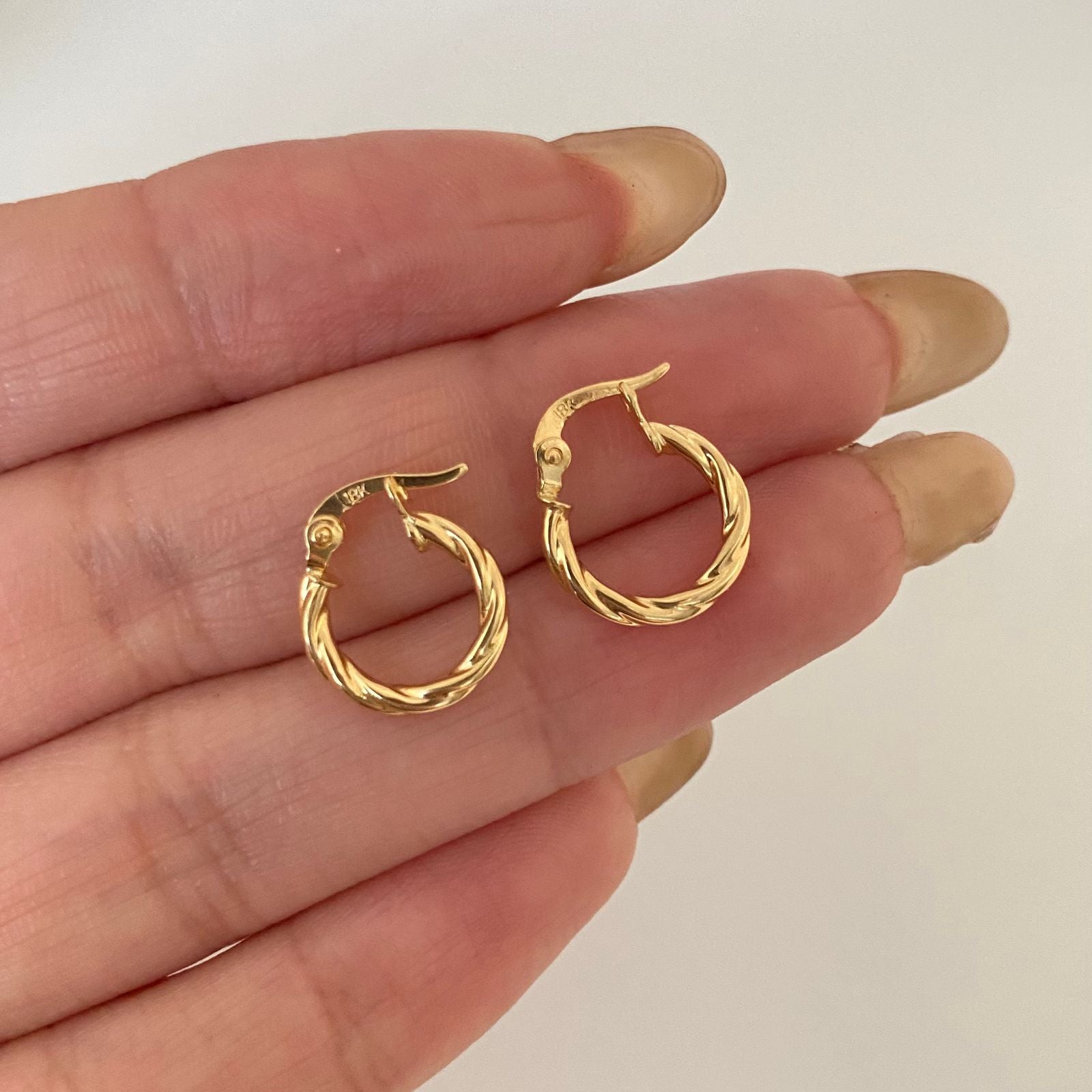 Candonga entorchada Oro amarillo 18k 1 Gr / 1,0 Cm