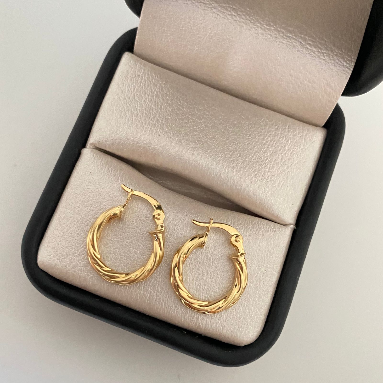 Candonga entochada Oro amarillo 18k 1,3 Gr / 1,3 Cm