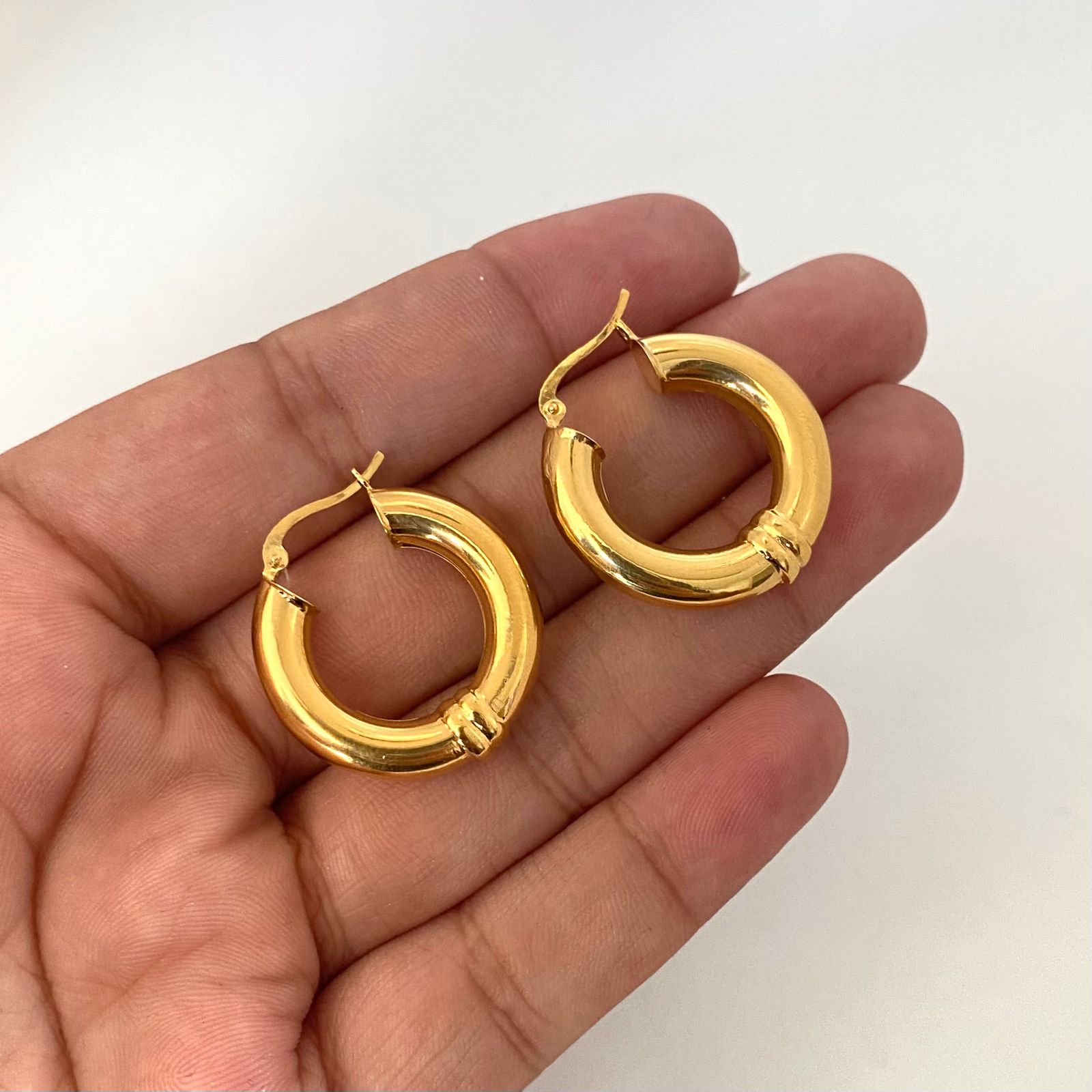 Candonga troquel lisa doble linea Oro amarillo 18k 6,20 Gr / 3,0 Cm