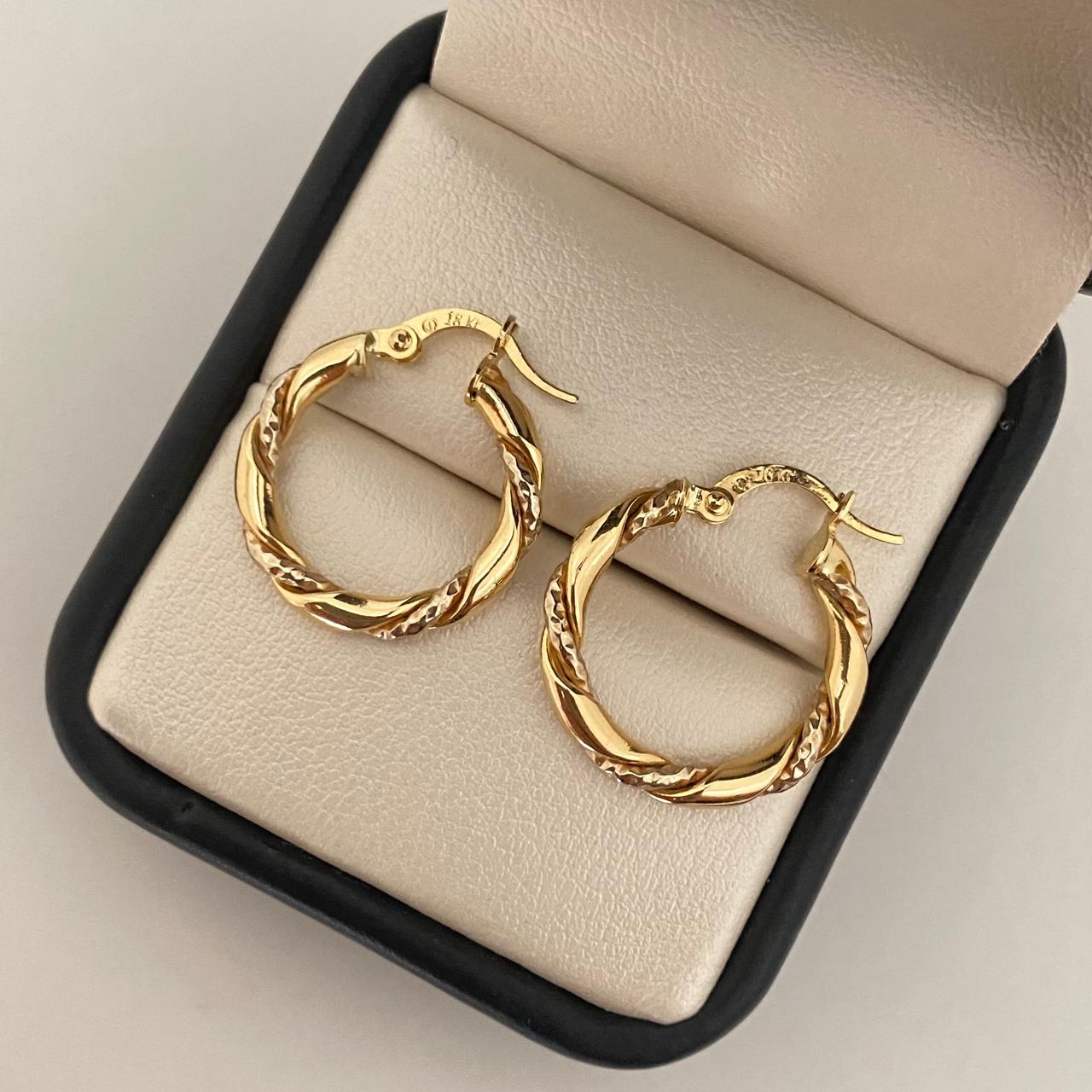 Candonga entorchada lisa diamantada Oro amarillo 18k 2,15 Gr / 2,3 Cm