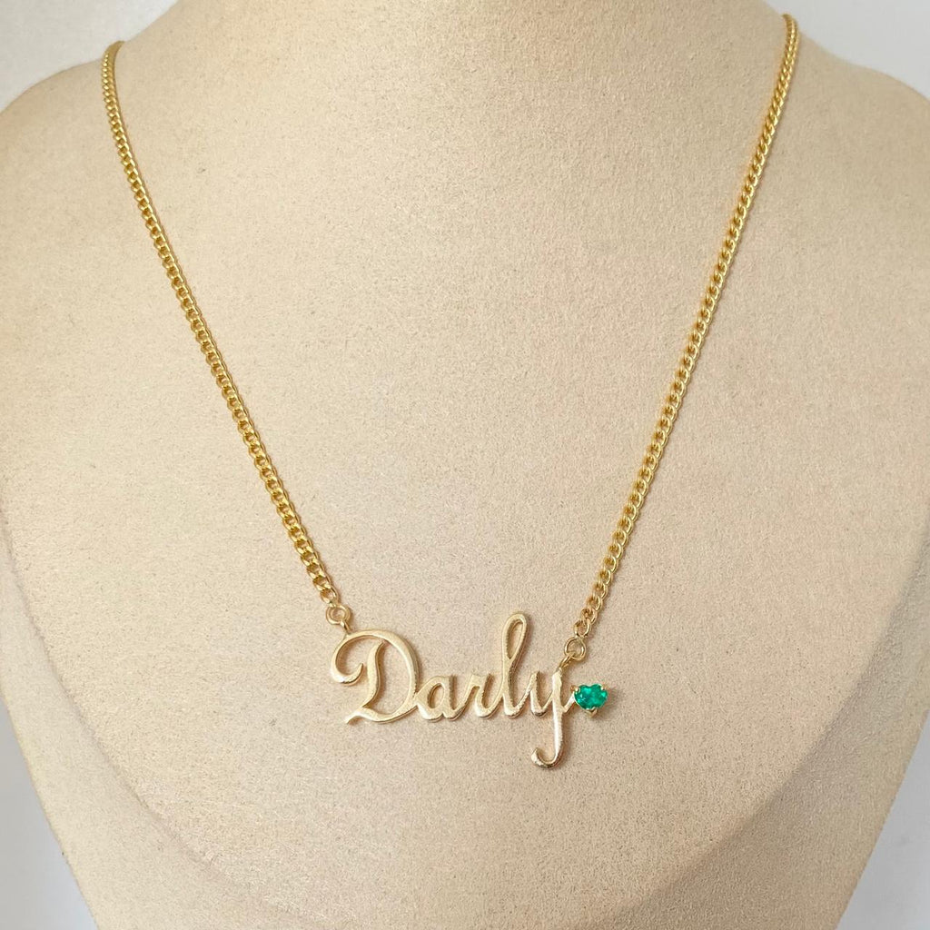 Herraje nombre Darly (POR FABRICACIÓN) Oro amarillo 18k 3,45 Gr