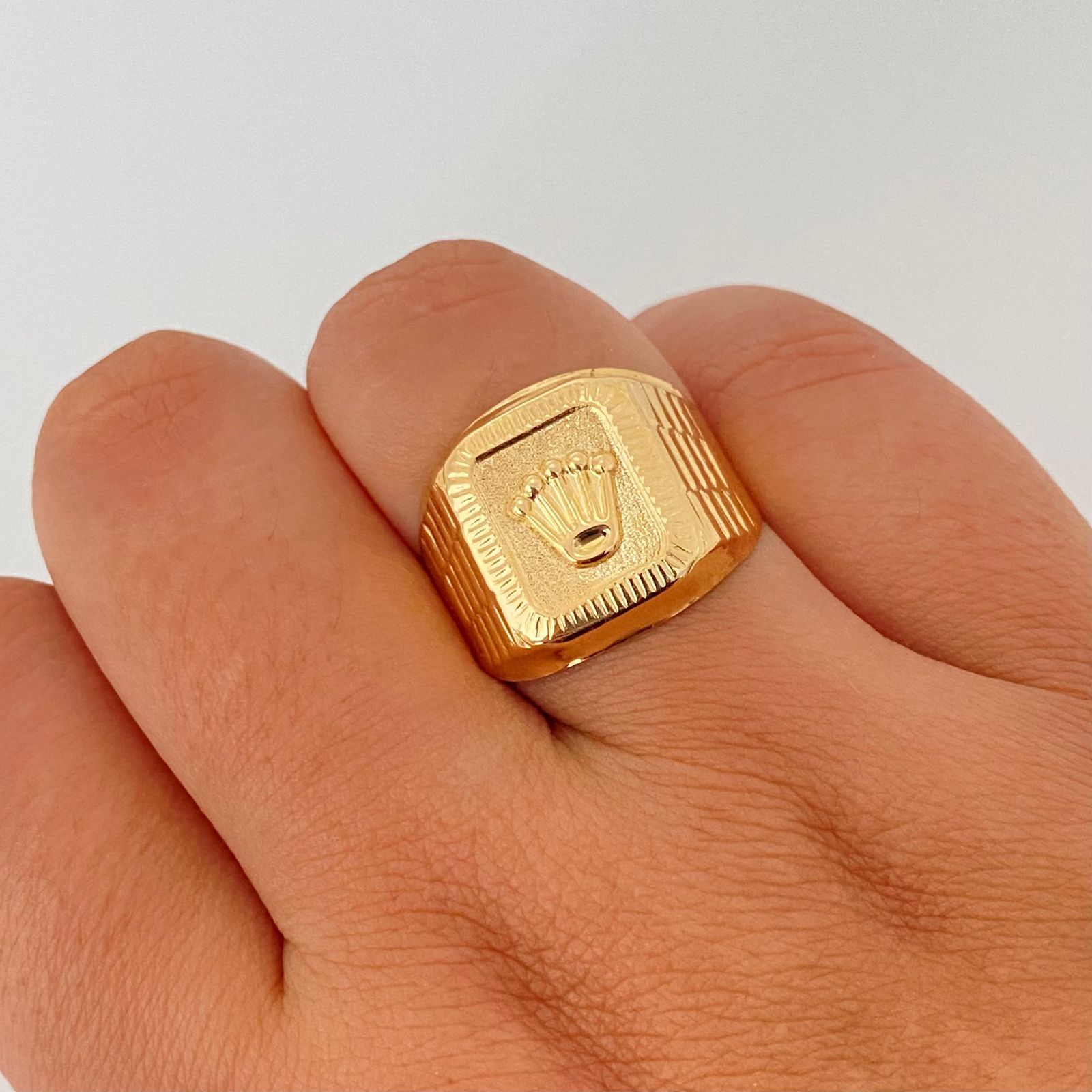 Anillo troquelado cuadro rx  Oro amarillo 18k / Talla 9 / 3,65 Gr