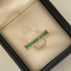 Anillo casting verde borde blanco Oro amarillo 18k / Talla 7 3/4 / 3,35 Gr