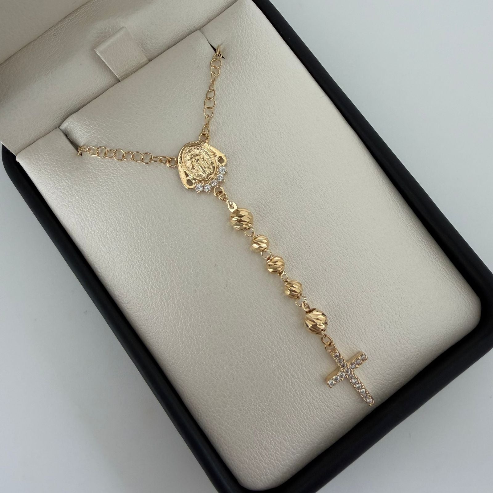 Rosario diamantado crucero y cruz casting  Oro amarillo 18k 10,25 Gr / 4 mm / 60 Cm Broche 0,40