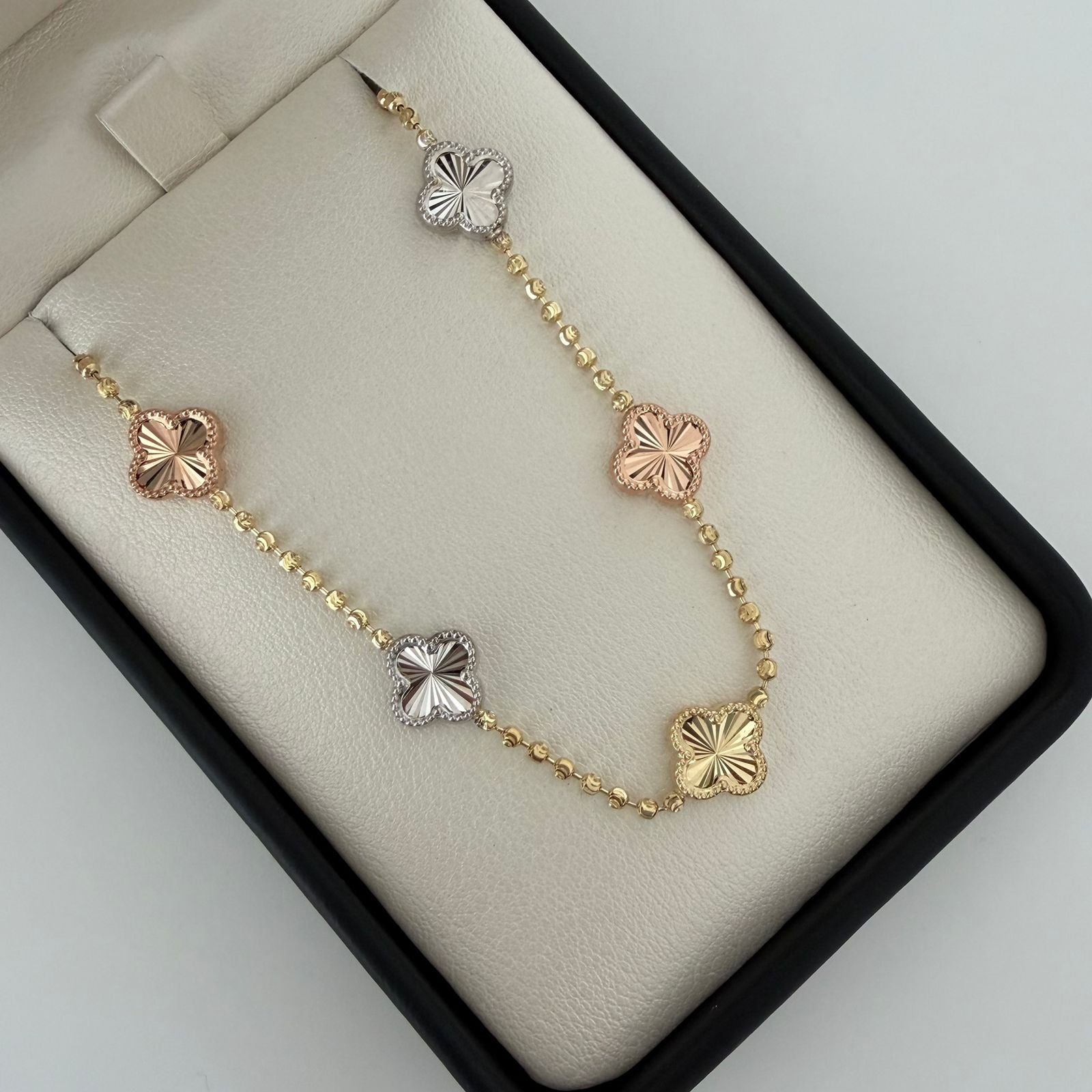 Pulso mini militar trebol diamantado Tres oros 18k 4,95 Gr / 18,5 Cm  Broche 0,40