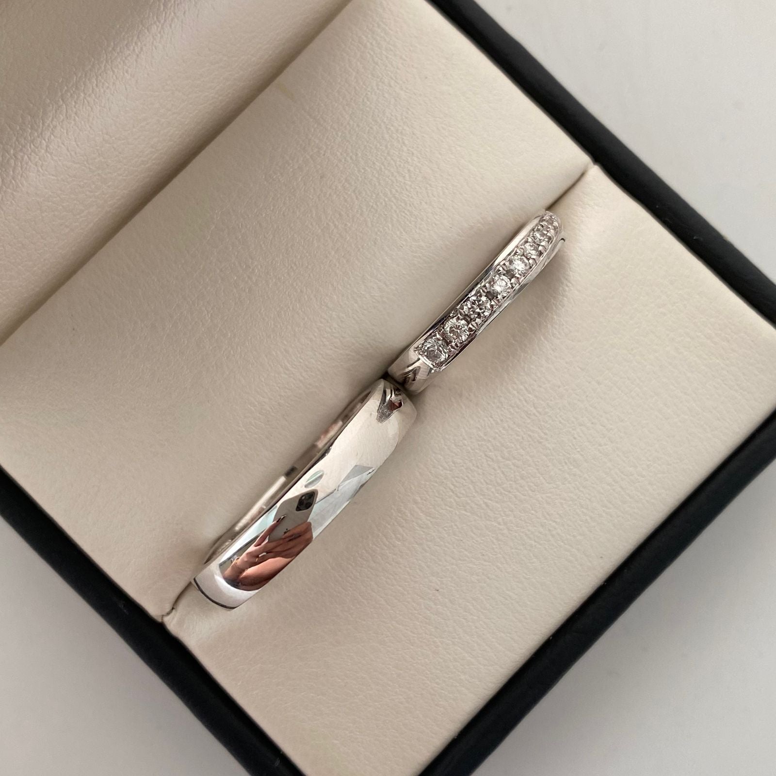 Anillo argollas Diamantes (por fabricacion) Oro blanco 18k / Talla 11/7 / +1 / 15,3 Gr / 4,7 mm