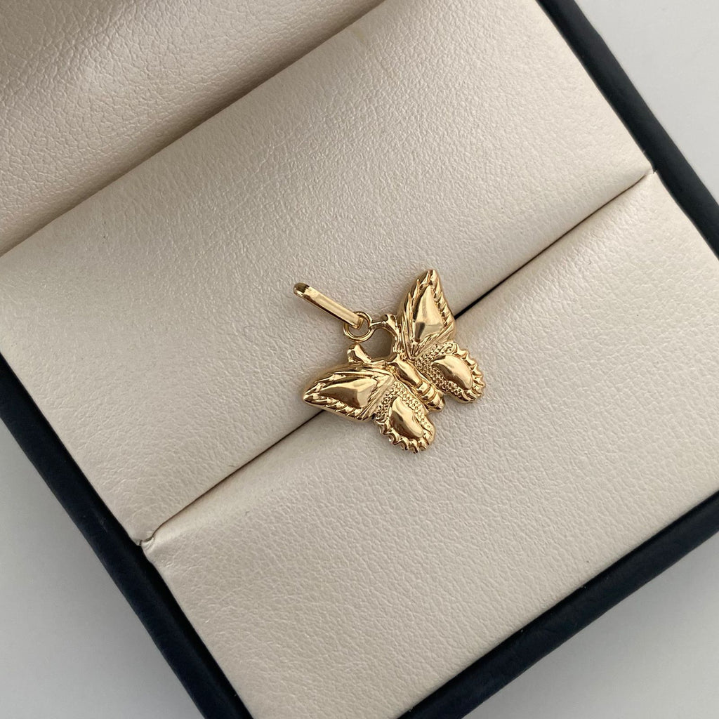 Dije Mariposa Oro amarillo 18k 1,2 Gr / 17,7 mm / 2 Cm