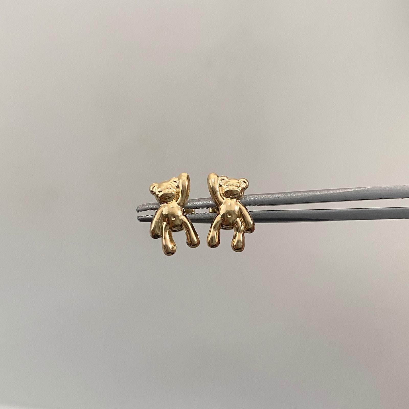 Topos Oso Mano Alzada Oro amarillo 18k 0,7 Gr / 6,4 mm