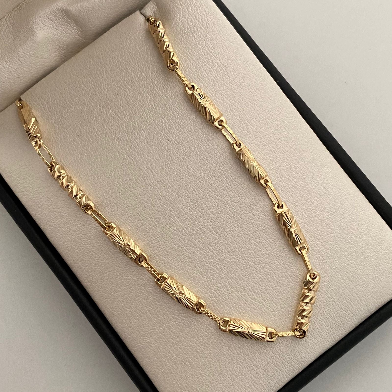 cadena rustica cilindro diamantado oro amarillo 18k 12,65 gr / 3,3 mm / 60 cm broche 0,60