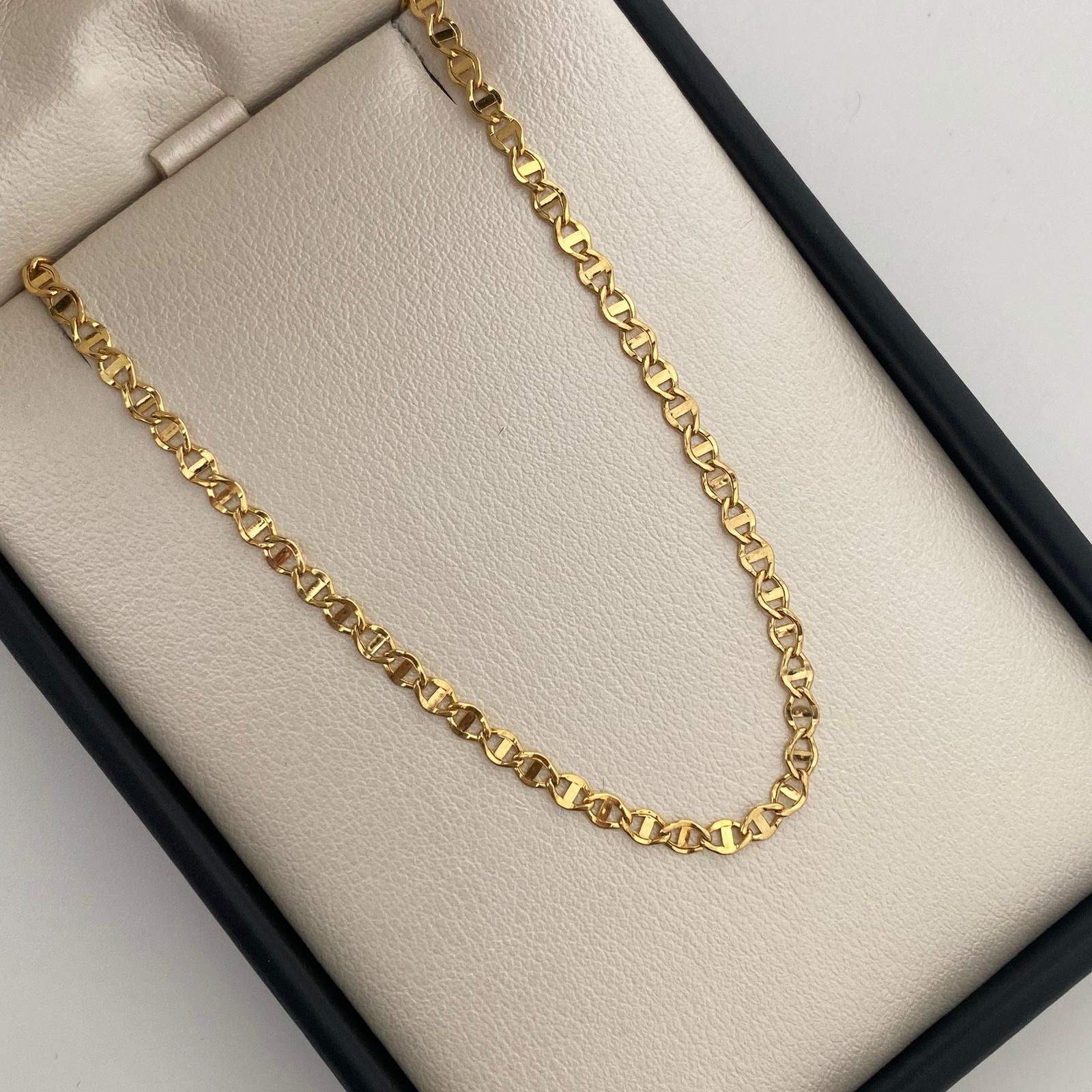 Pulso It Escalera Plana Oro amarillo 18k +1 / 1,25 Gr / 2,8 mm / 19 Cm