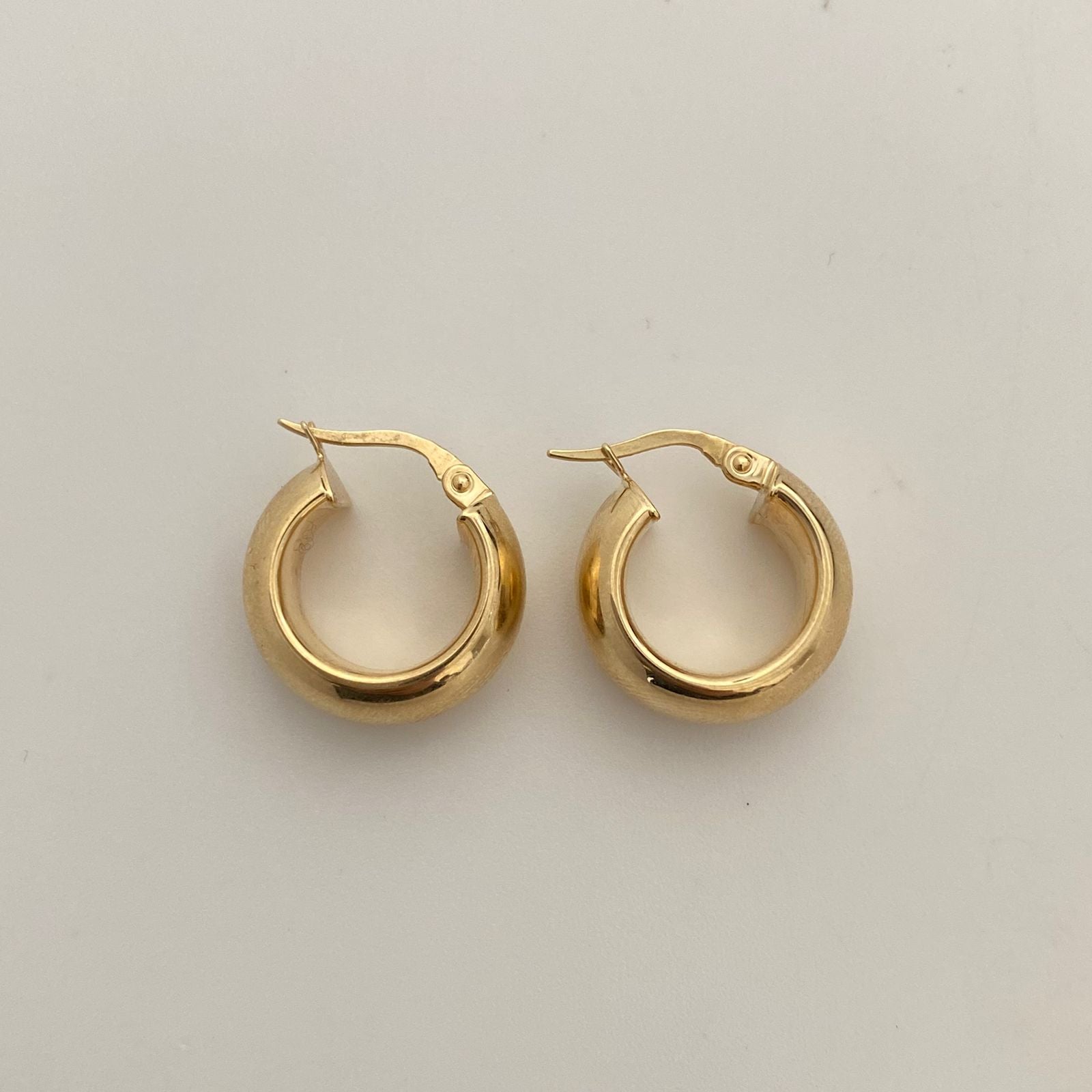 Candonga It Lisa Oro amarillo 18k +4 / 3,5 Gr / 1,9 Cm