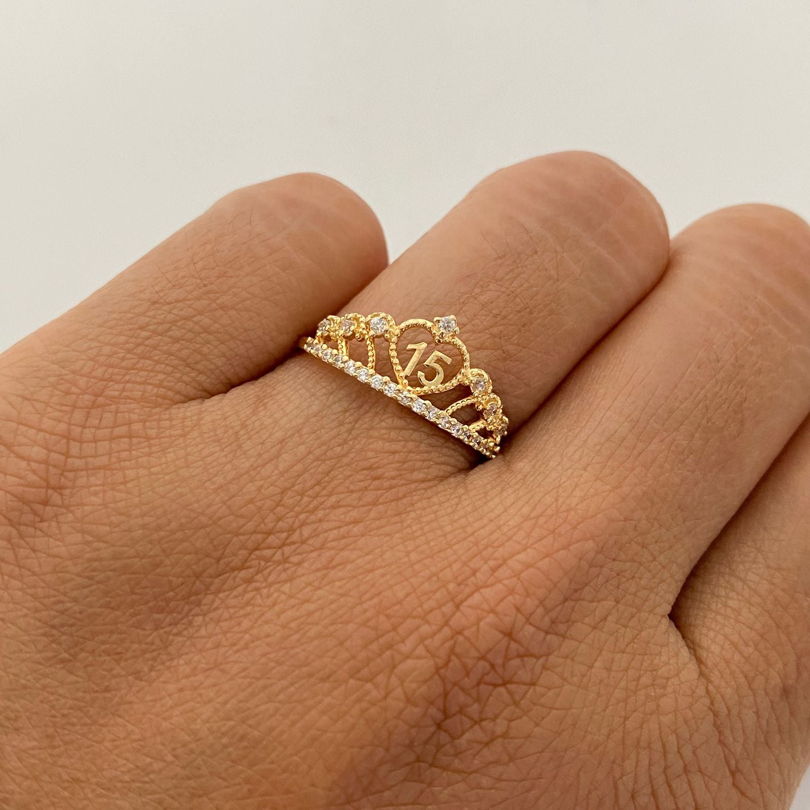 Anillo 15 Casting Blanco Oro amarillo 18k / Talla 7 / 1,95 Gr
