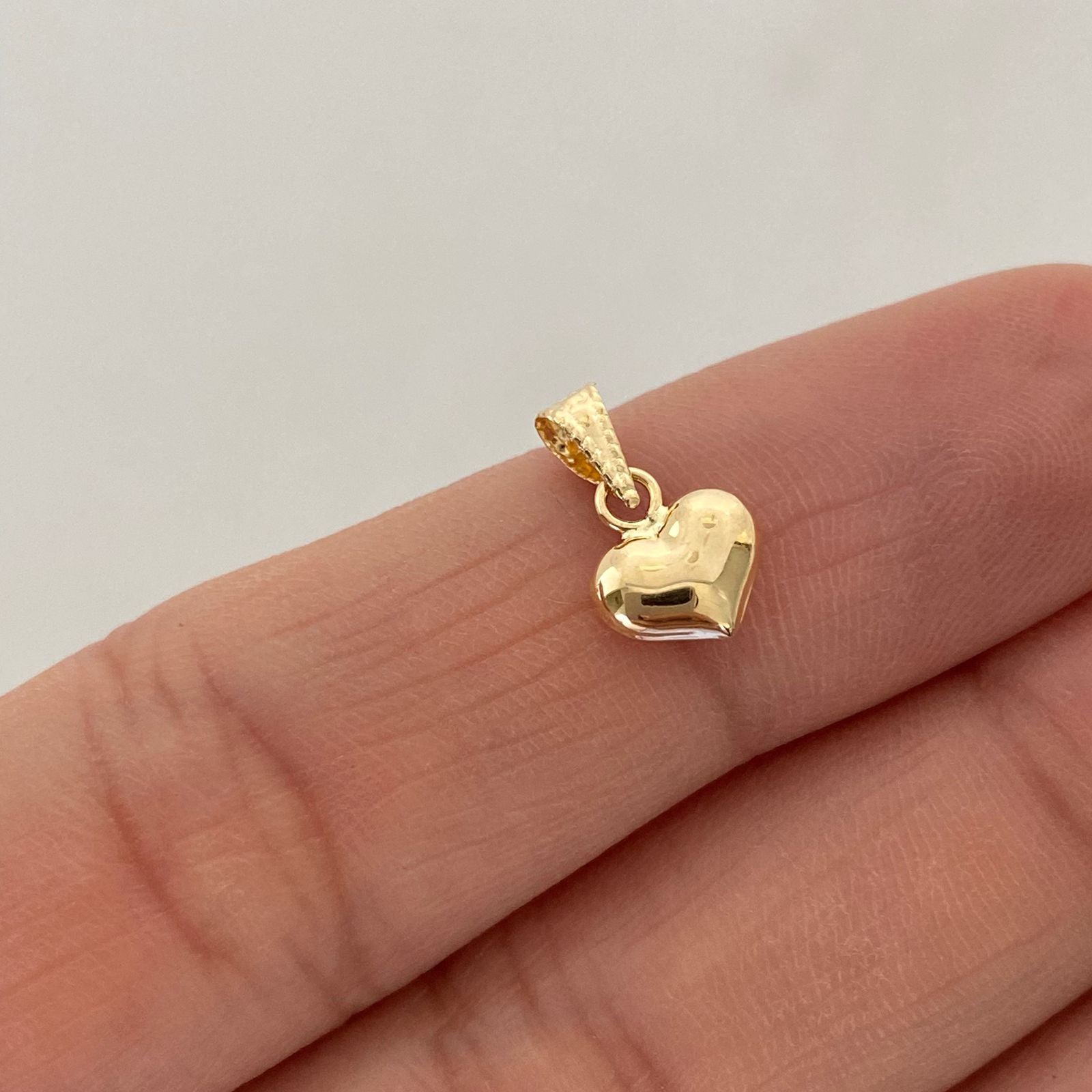 Dije Corazon Inflado Oro amarillo 18k 0,3 Gr / 7,3 mm / 1,2 Cm