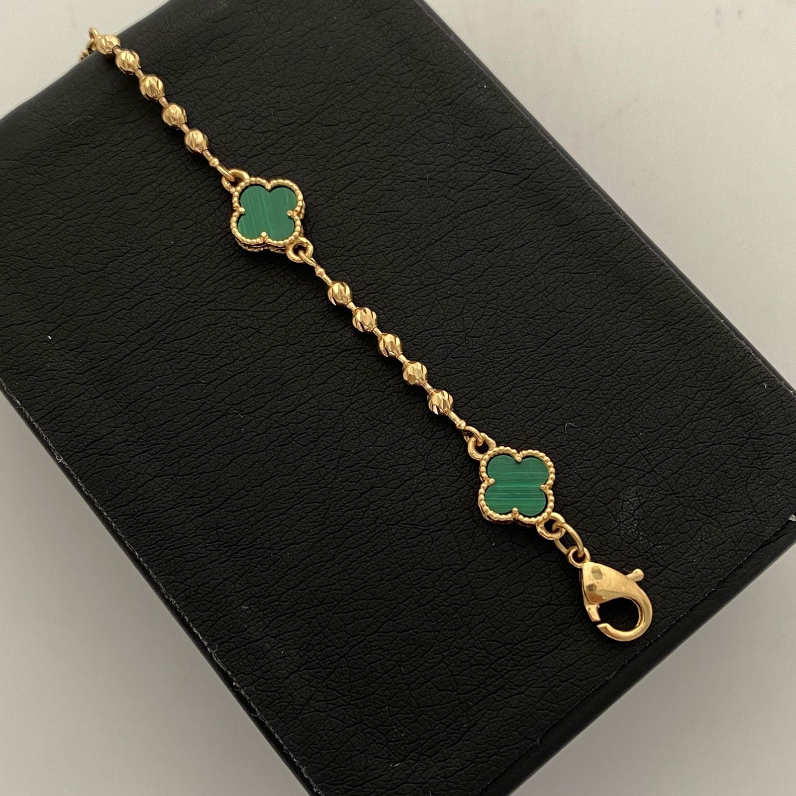 Pulso It Militar Trebol Verde Oro amarillo 18k +3 / 7,05 Gr / 3 mm / 18 Cm