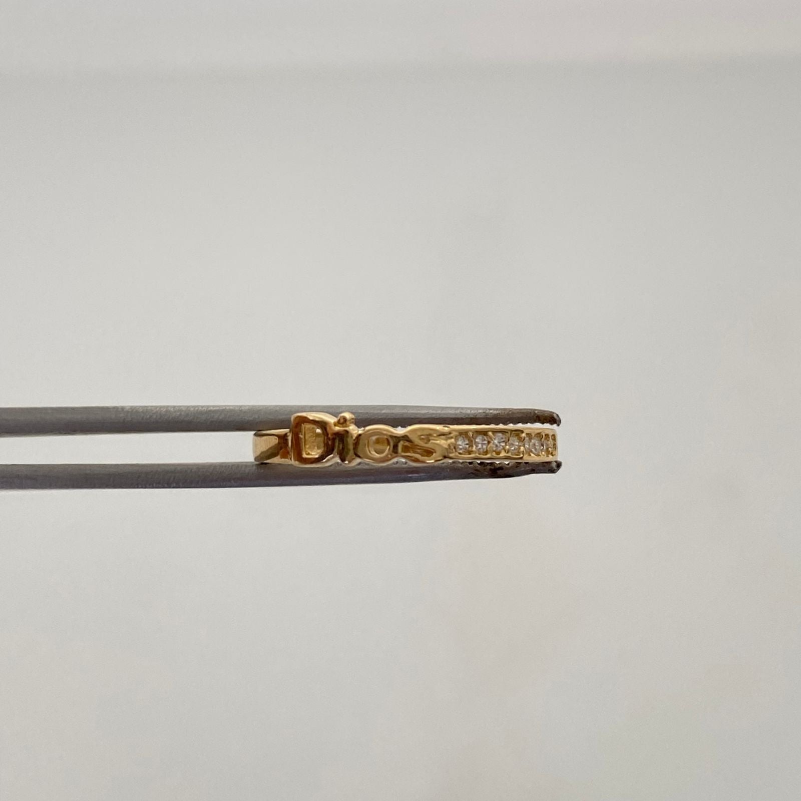 Anillo Dios Casting Oro amarillo 18k / Talla 7 / 1,35 Gr / 2,1 mm