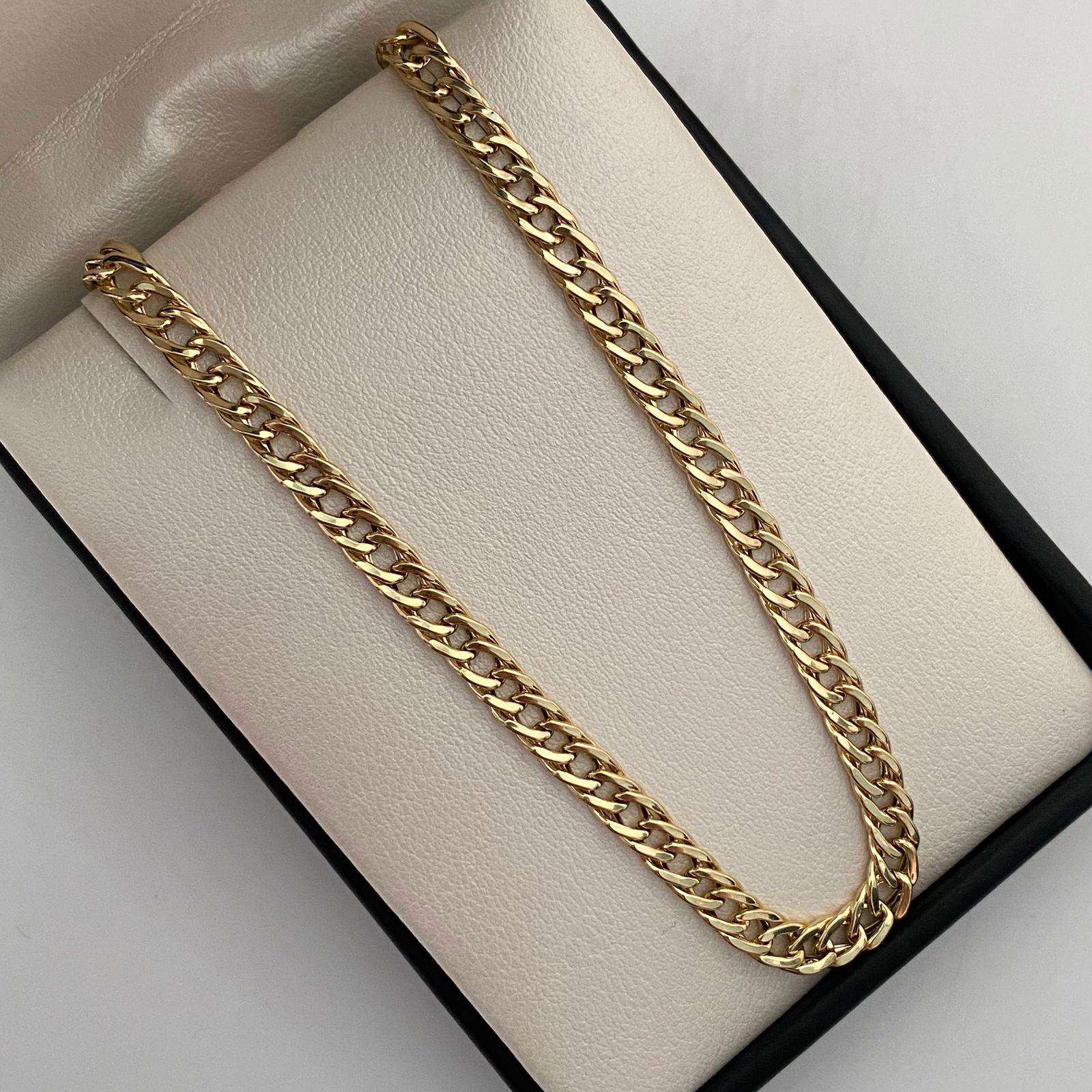 Cadena It Cubana Espiga Oro amarillo 18k 7,95 Gr / 4,7 mm / 60 Cm