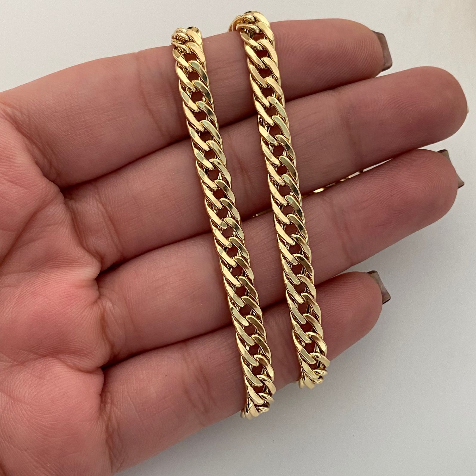 Cadena It Cubana Espiga Oro amarillo 18k 11,4 Gr / 5,3 mm / 60 Cm