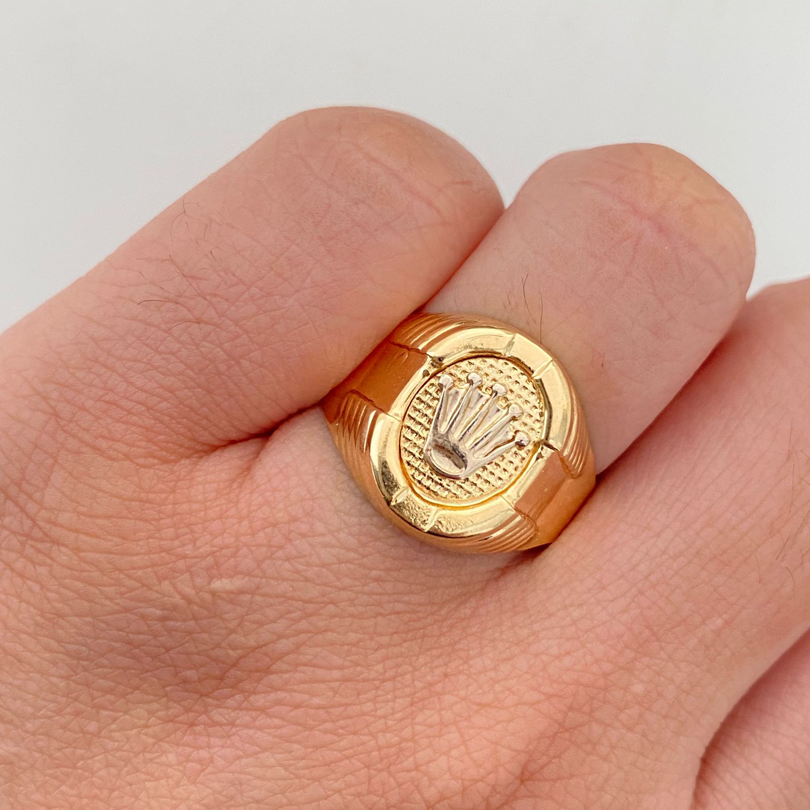 Anillo Troquel Ovalado Rx Oro amarillo y Oro blanco 18k / Talla 10 1/2 / 3,75 Gr / 4,3 mm
