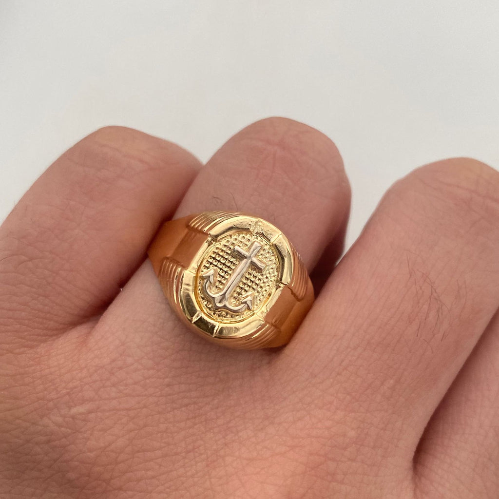 Anillo Troquel Ovalado Ancla Oro amarillo y Oro blanco 18k / Talla 11 3/4 / 3,75 Gr / 3,9 mm