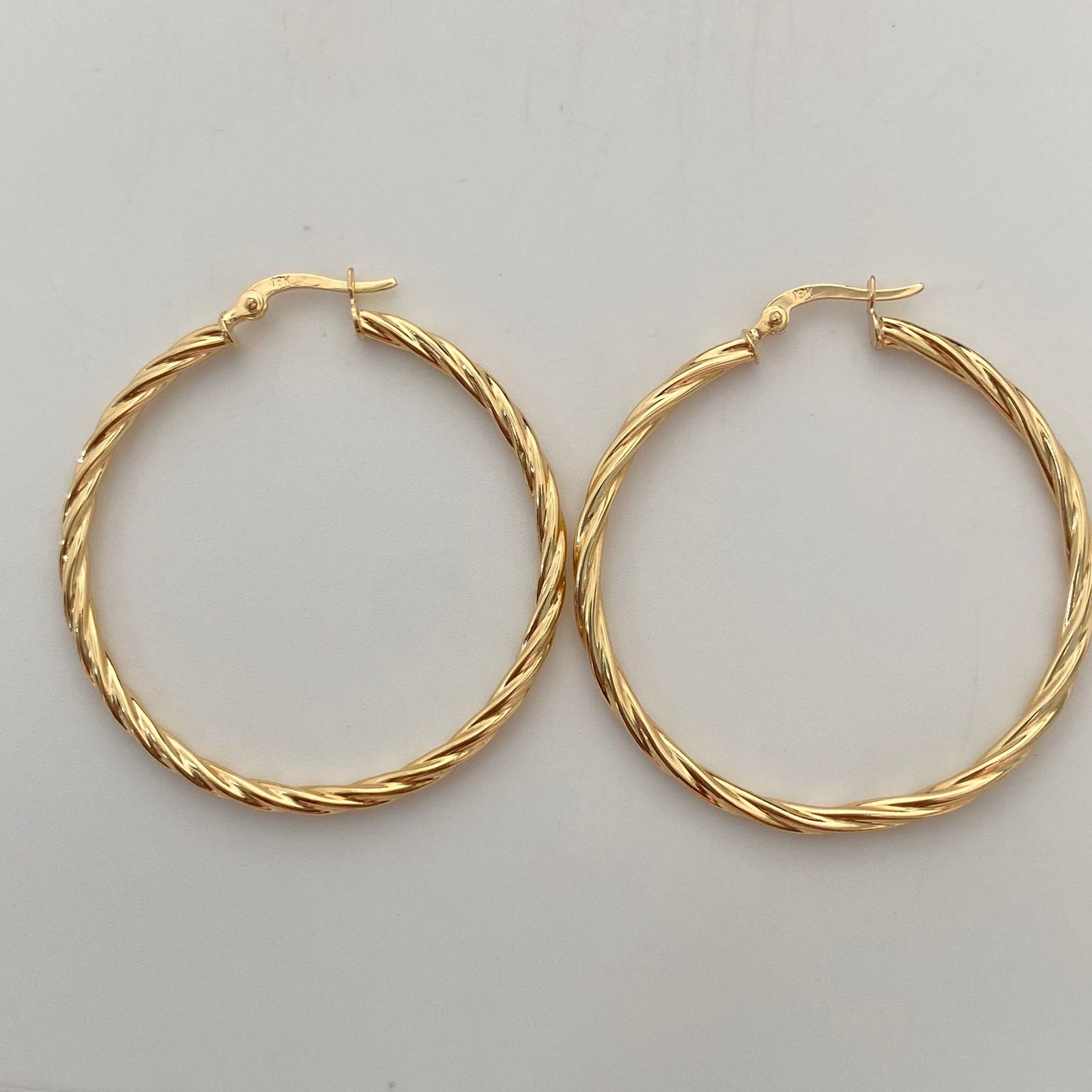 Candonga Entorchada Oro amarillo 18k 3,2 Gr / 4,2 Cm