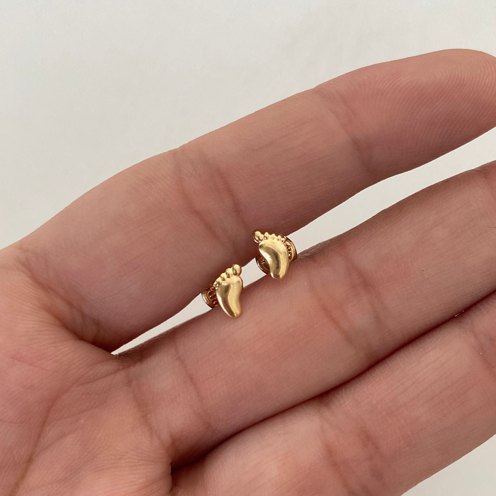 Topos Huella Oro amarillo 18k 0,45 Gr / 3,8 mm