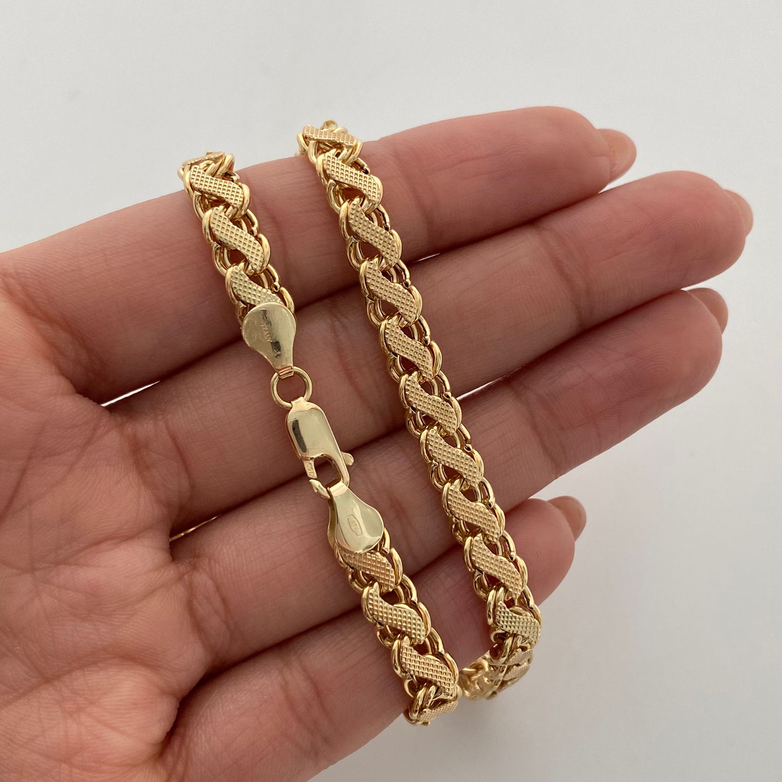 Cadena It Tejido especial Oro amarillo 18k 32,75 Gr / 6,2 mm / 60 Cm