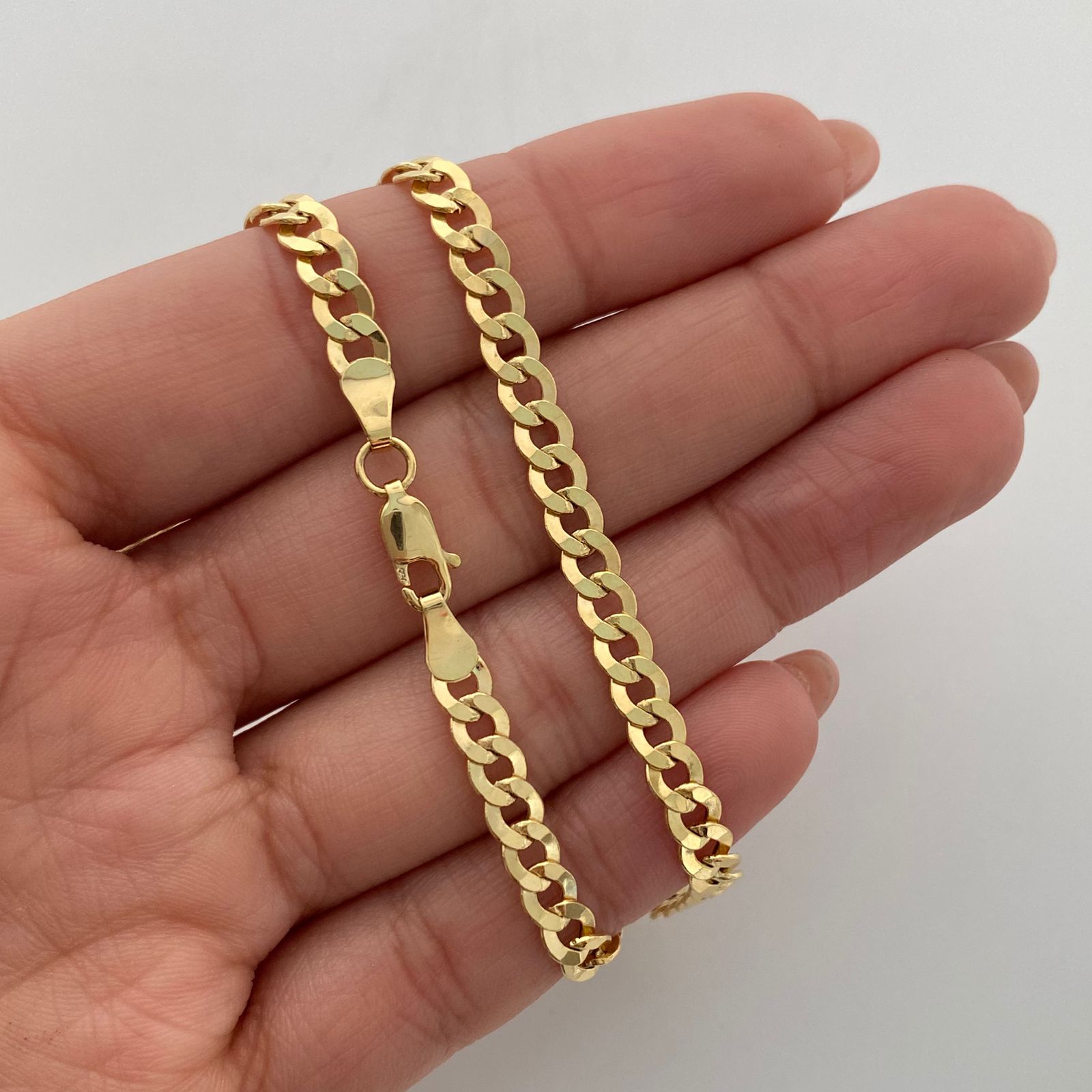 Cadena It Cubana Oro amarillo 18k 11,1 Gr / 4,6 mm / 60 Cm