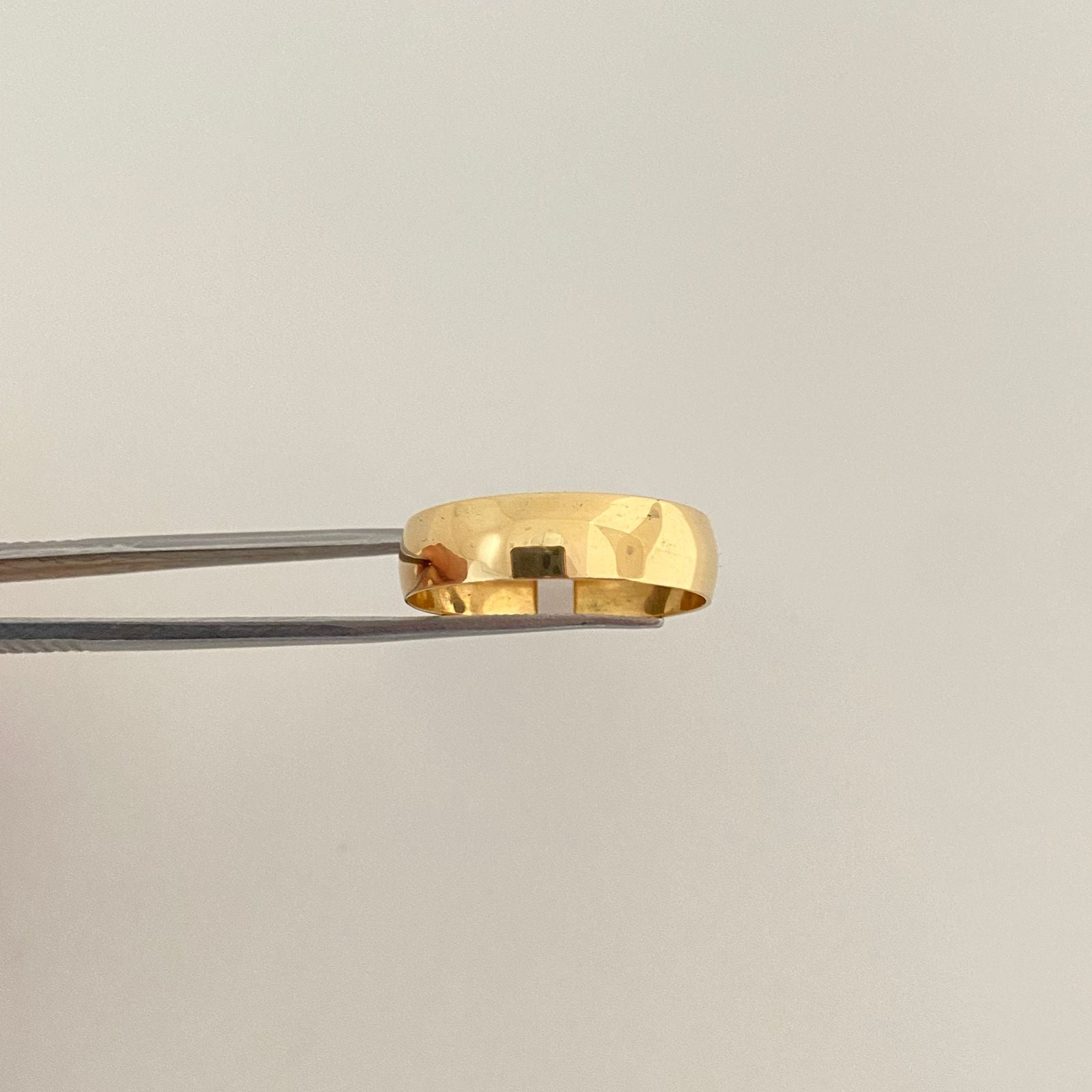 Anillo argolla lisa Oro amarillo 18k / Talla 12 1/2 / 3,25 Gr