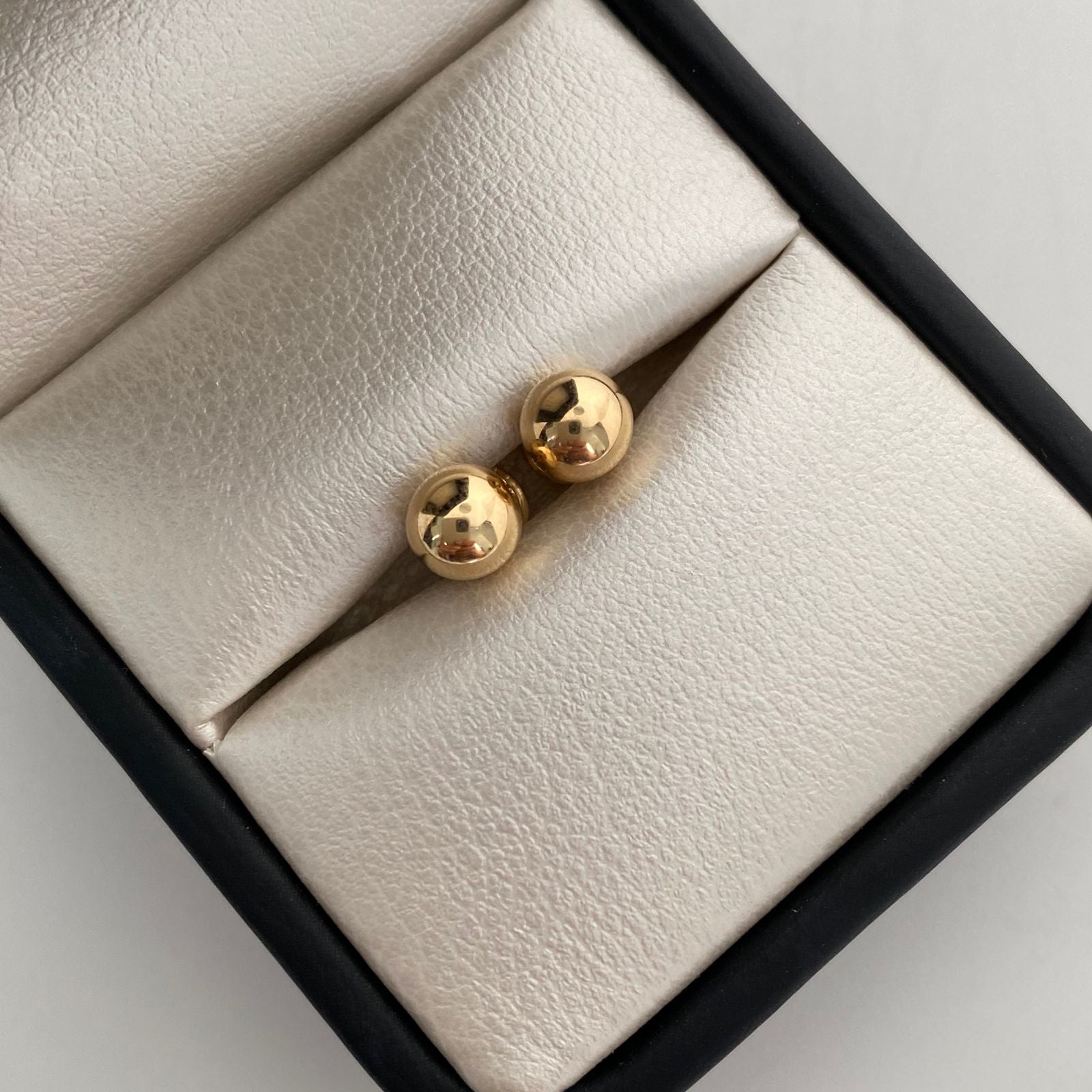 Topos media bola lisa Oro amarillo 18k 0,55 Gr / 6 mm