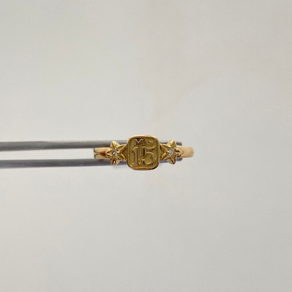 Anillo 15 Flor circon Oro amarillo 18k / Talla 8 / 2,15 Gr