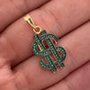 Dije signo de pesos con circones negros y verdes  Oro amarillo 18k 3,1 Gr / 13 mm / 3,6 Cm