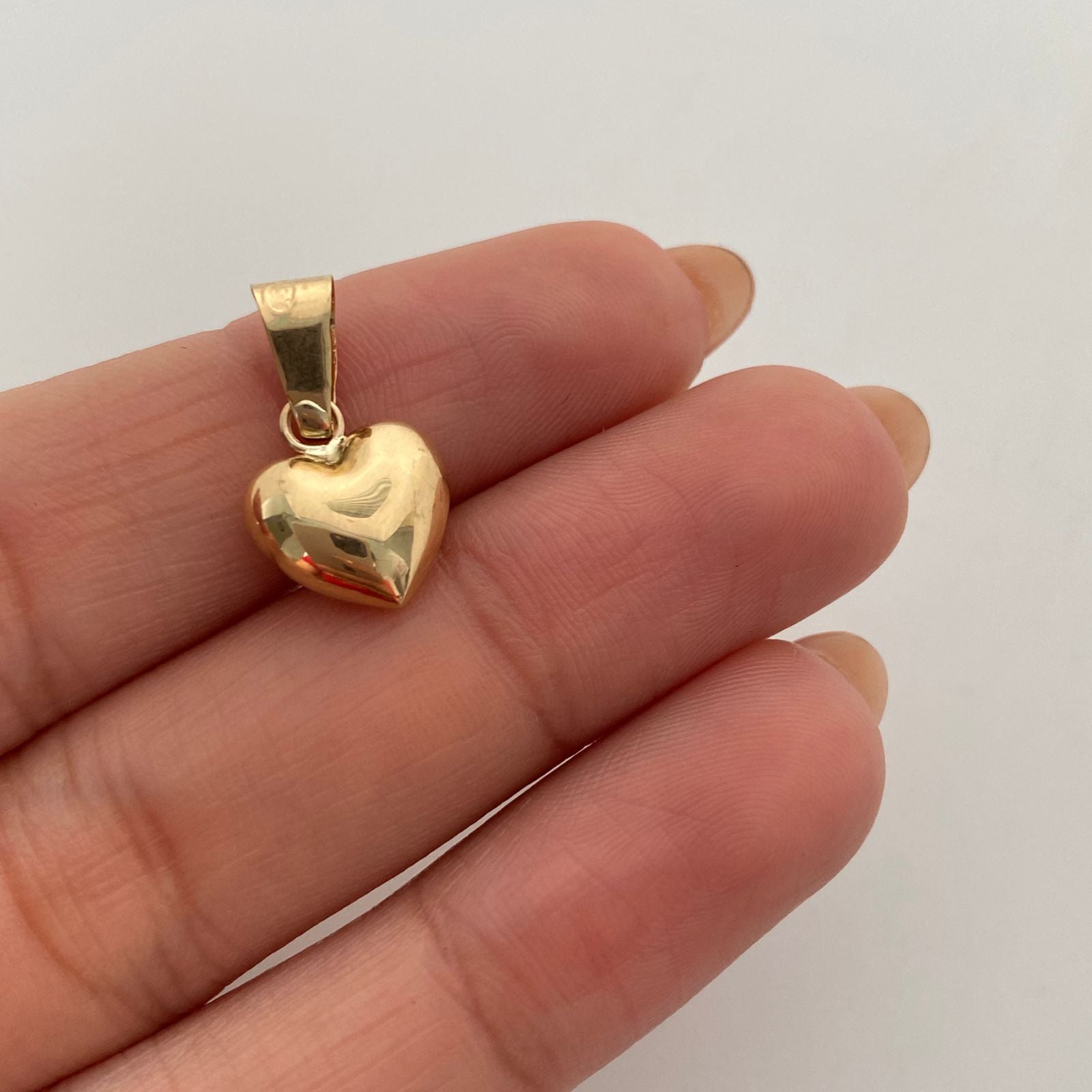 Dije Corazon Inflado Oro amarillo 18k 1,2 Gr / 14,4 mm / 2,1 Cm