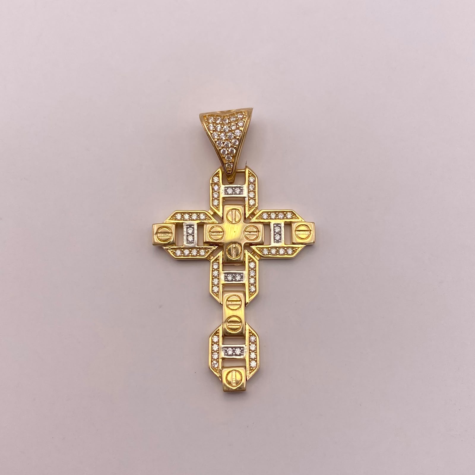 Dije cruz circones blancos Oro amarillo y Oro blanco 18k 6,6 Gr / 25,05 mm / 4,5 Cm