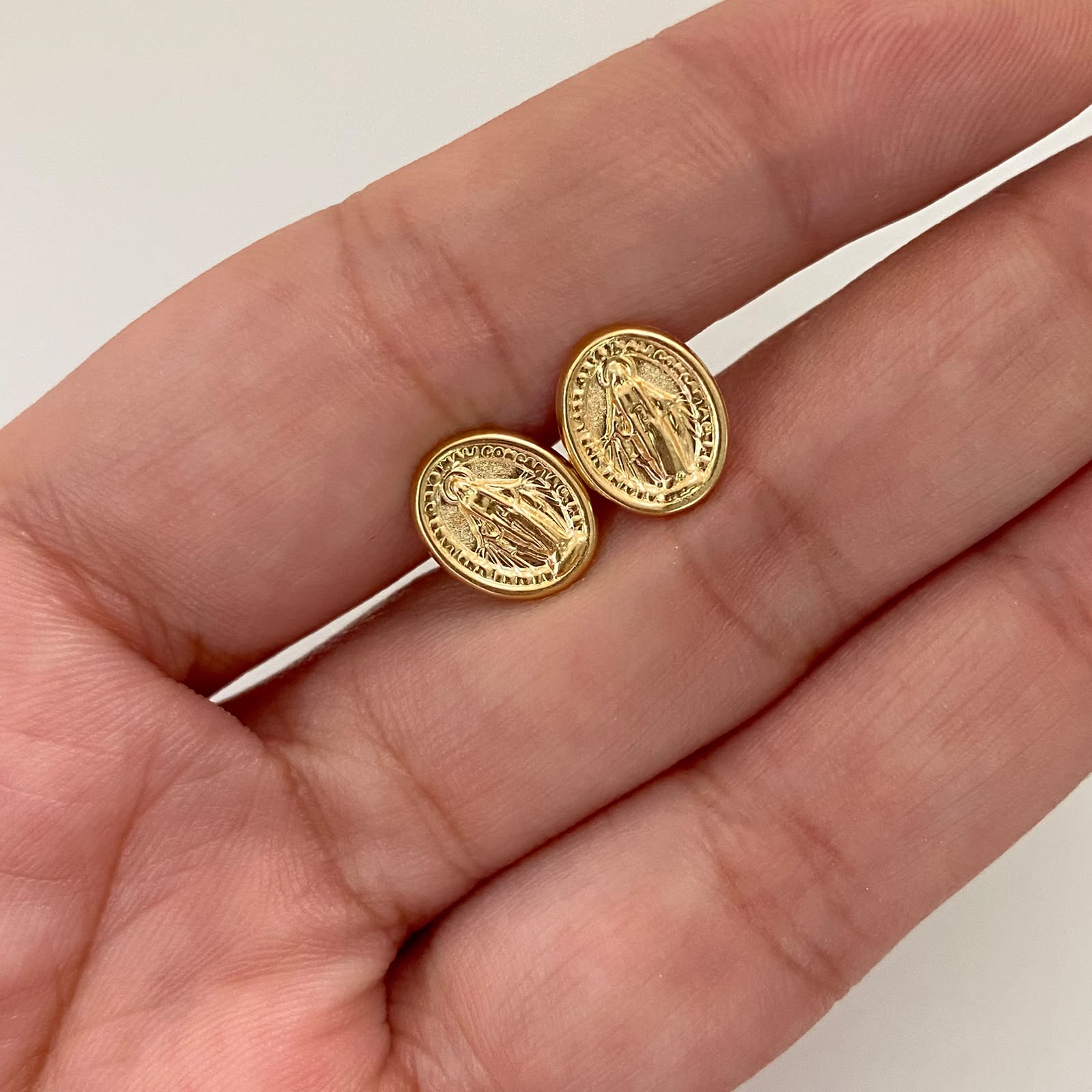 Topos virgen milagrosa ovalo  Oro amarillo 18k 0,9 Gr / 10 mm